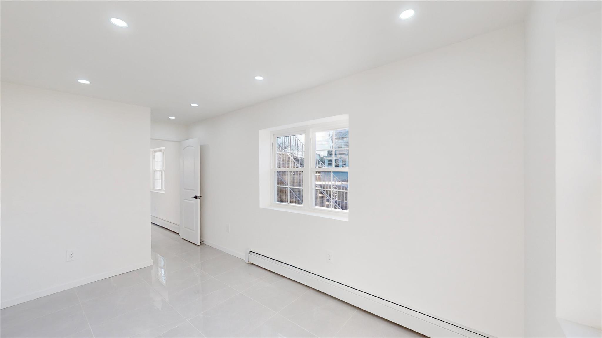 Single Family Beach 86th  Queens, NY 11693, MLS-883404-17