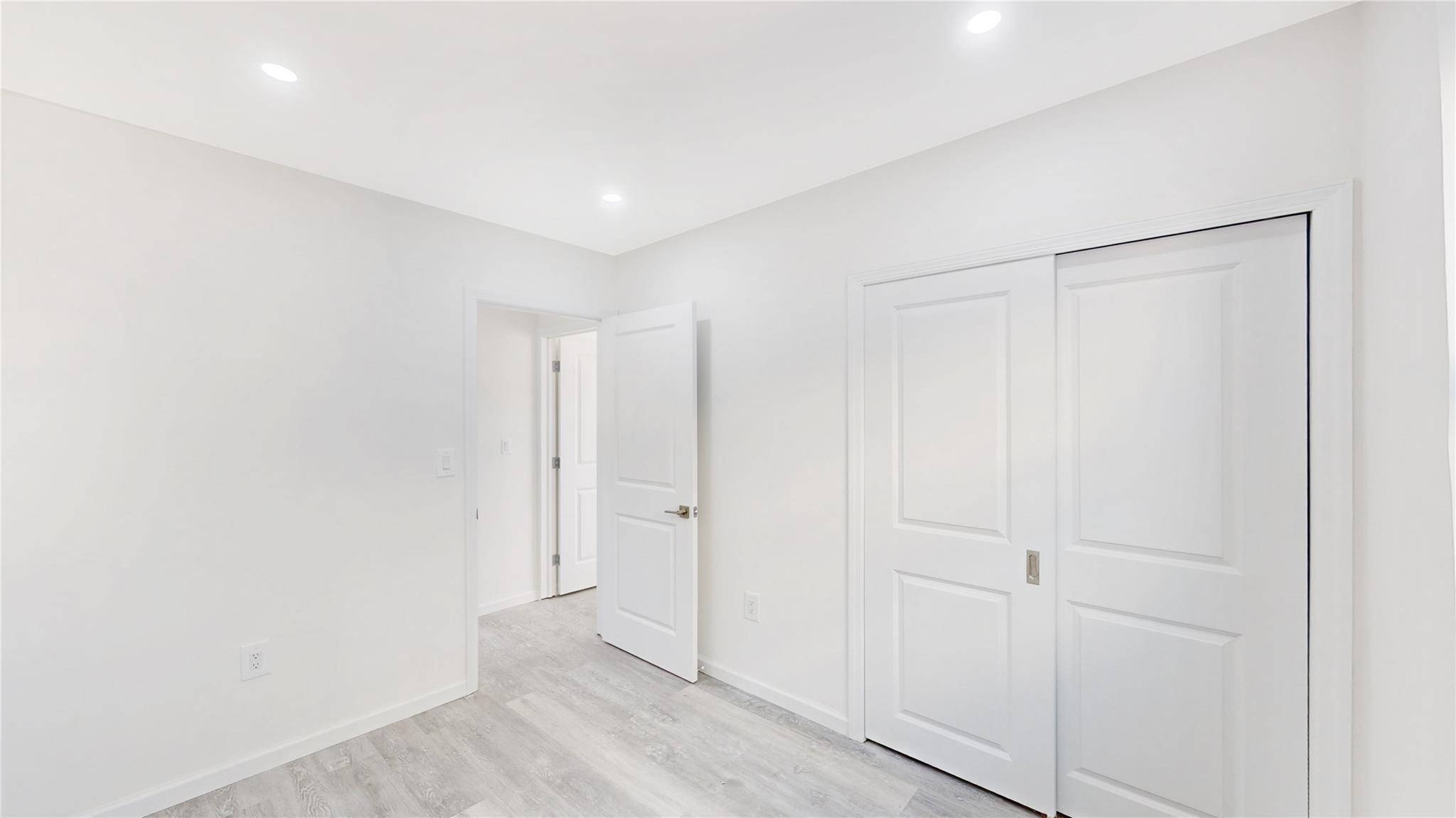 Single Family Beach 86th  Queens, NY 11693, MLS-883404-8