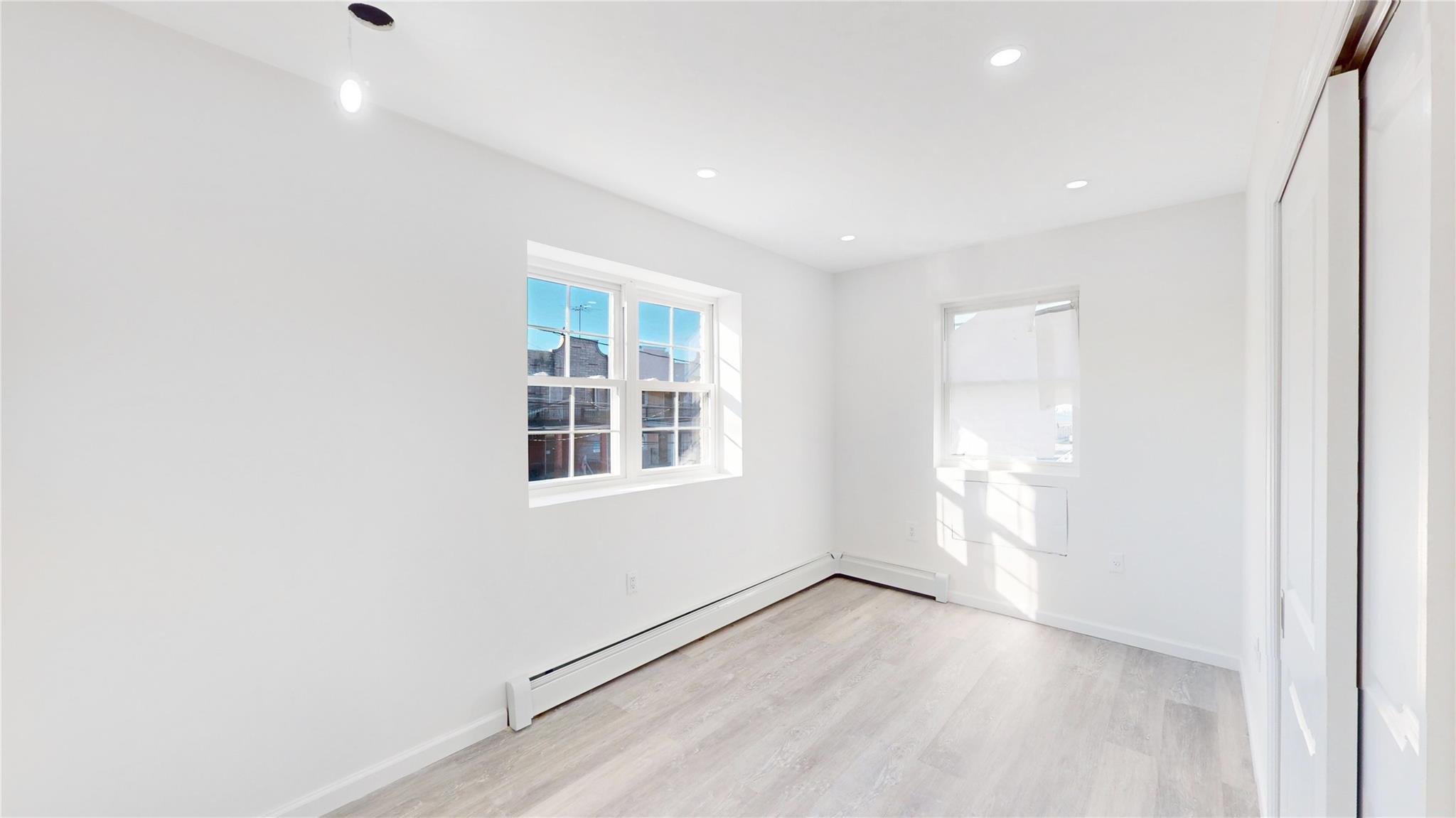 Single Family Beach 86th  Queens, NY 11693, MLS-883404-9