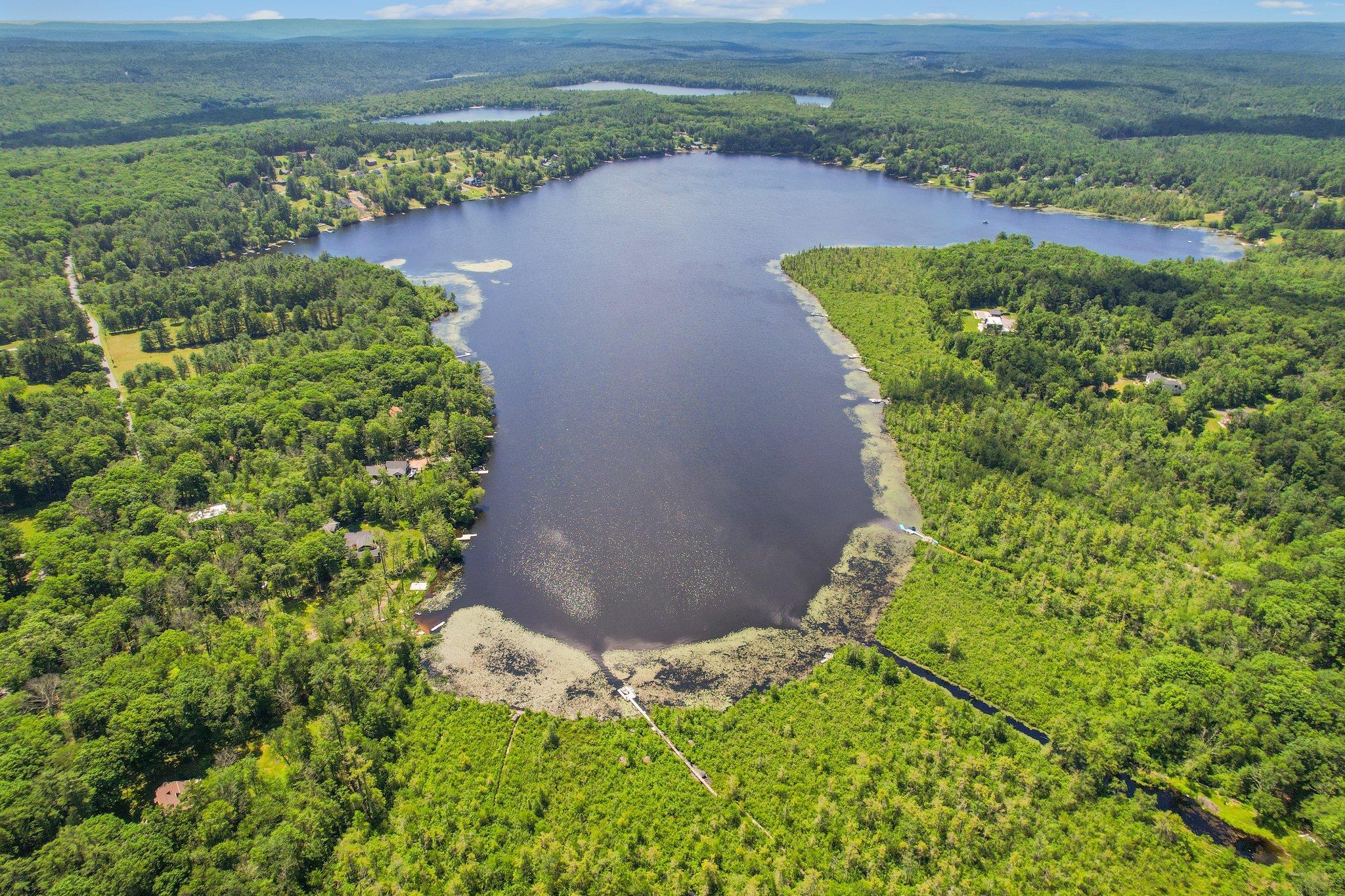 Single Family Hartung  Sullivan County, NY 12743, MLS-883408-2