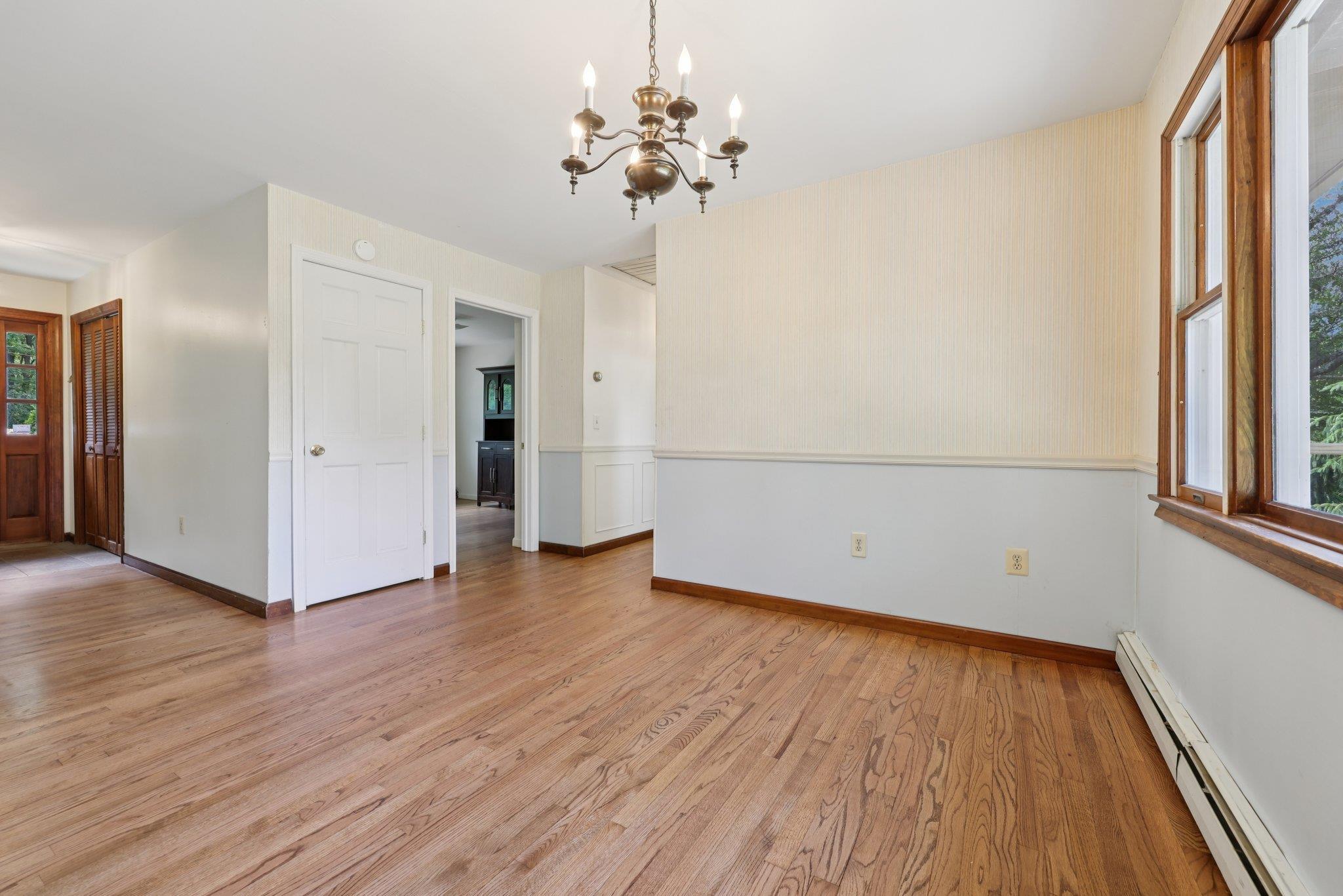 Single Family Ridgefield  Orange County, NY 12550, MLS-883424-16