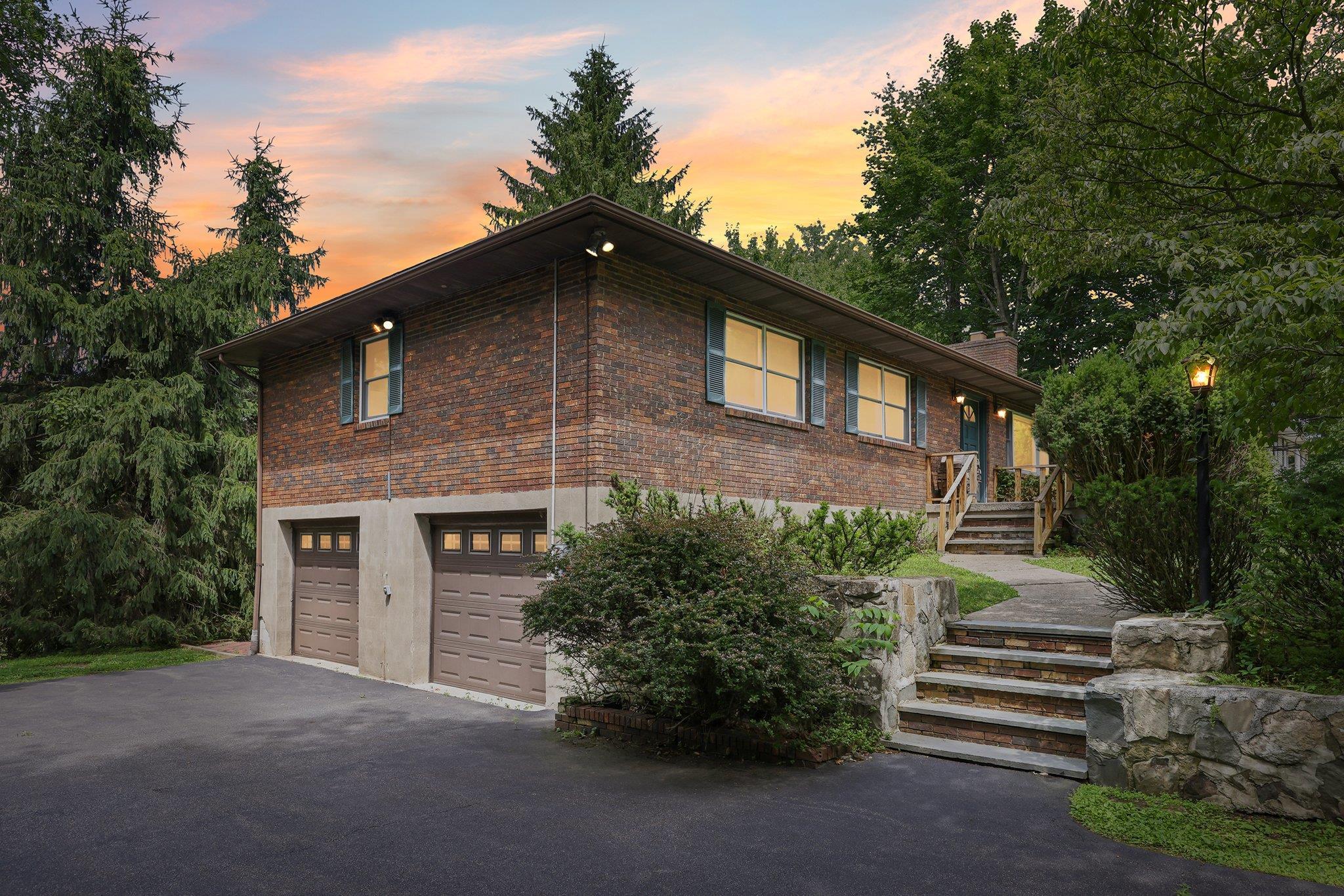 Single Family Ridgefield  Orange County, NY 12550, MLS-883424-3