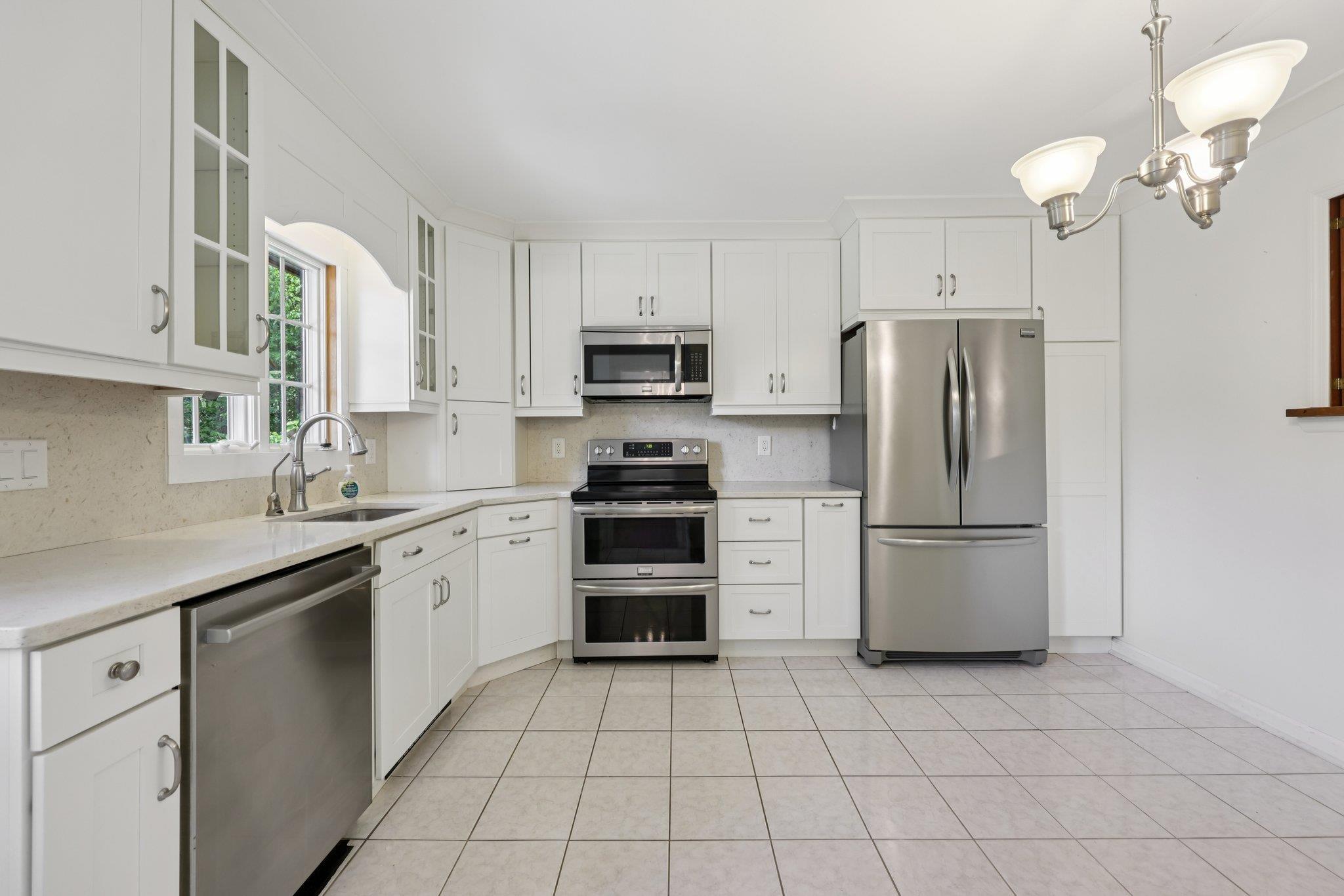 Single Family Ridgefield  Orange County, NY 12550, MLS-883424-8