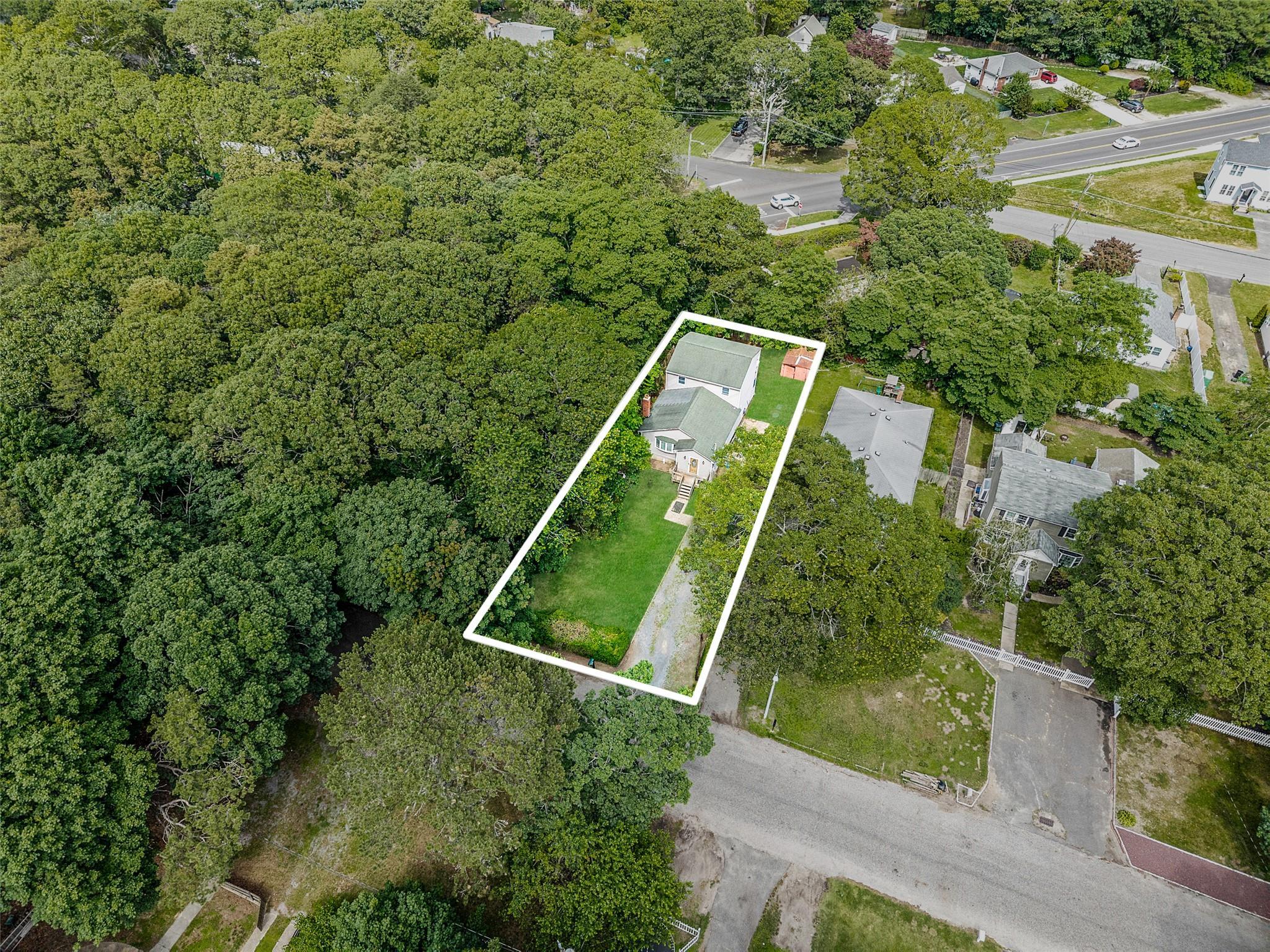 Single Family Broadway  Suffolk County, NY 11967, MLS-883456-13