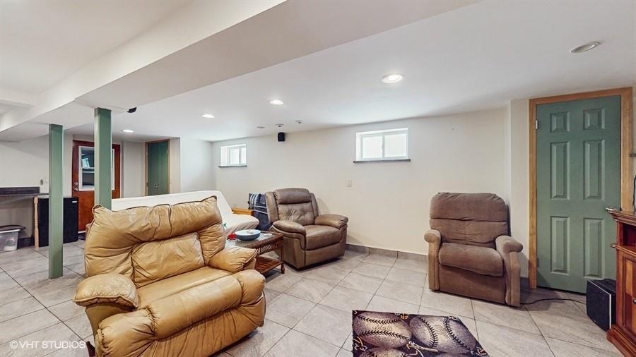 Single Family 76th  Queens, NY 11385, MLS-883460-24