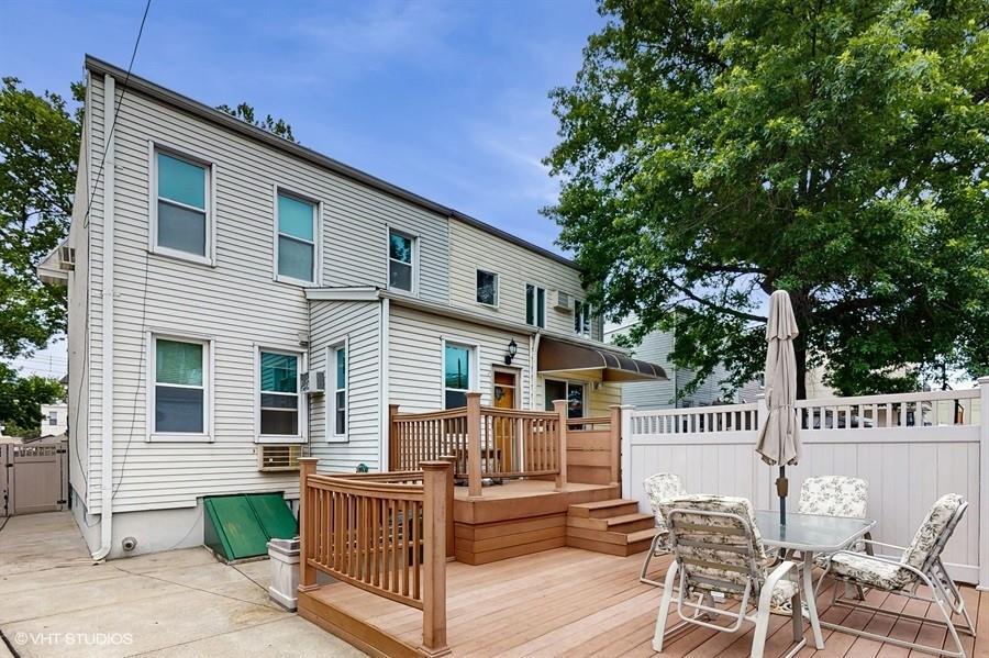 Single Family 76th  Queens, NY 11385, MLS-883460-34