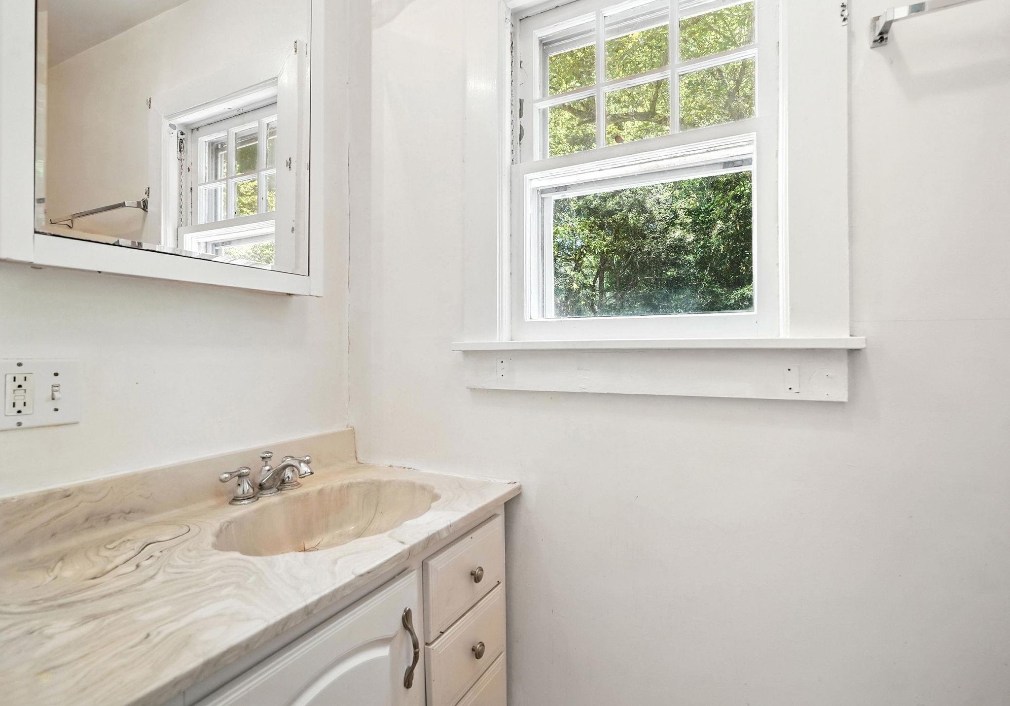 Single Family Overlook  Westchester County, NY 10578, MLS-883461-17