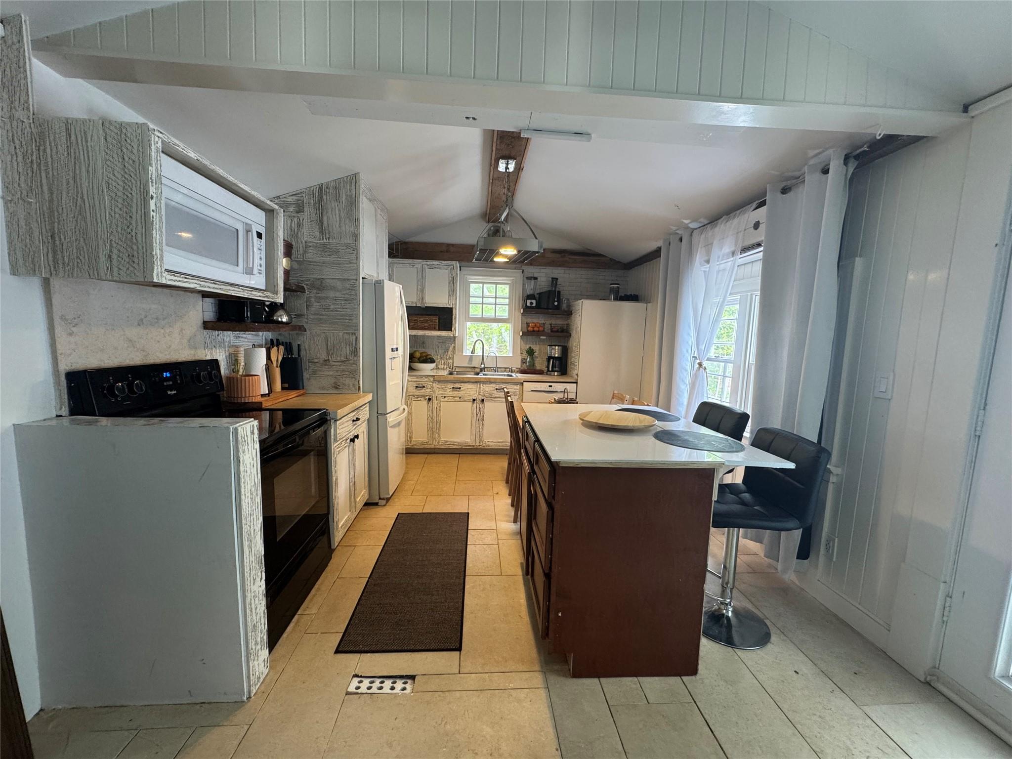 Single Family Montauk  Suffolk County, NY 11978, MLS-883469-4