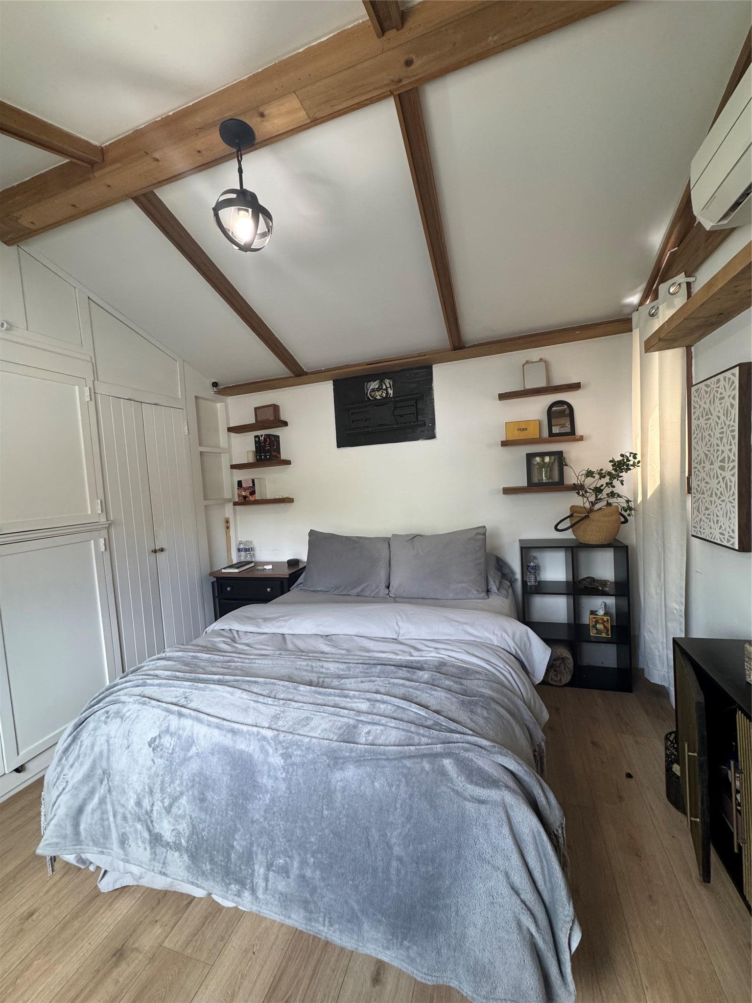 Single Family Montauk  Suffolk County, NY 11978, MLS-883469-8