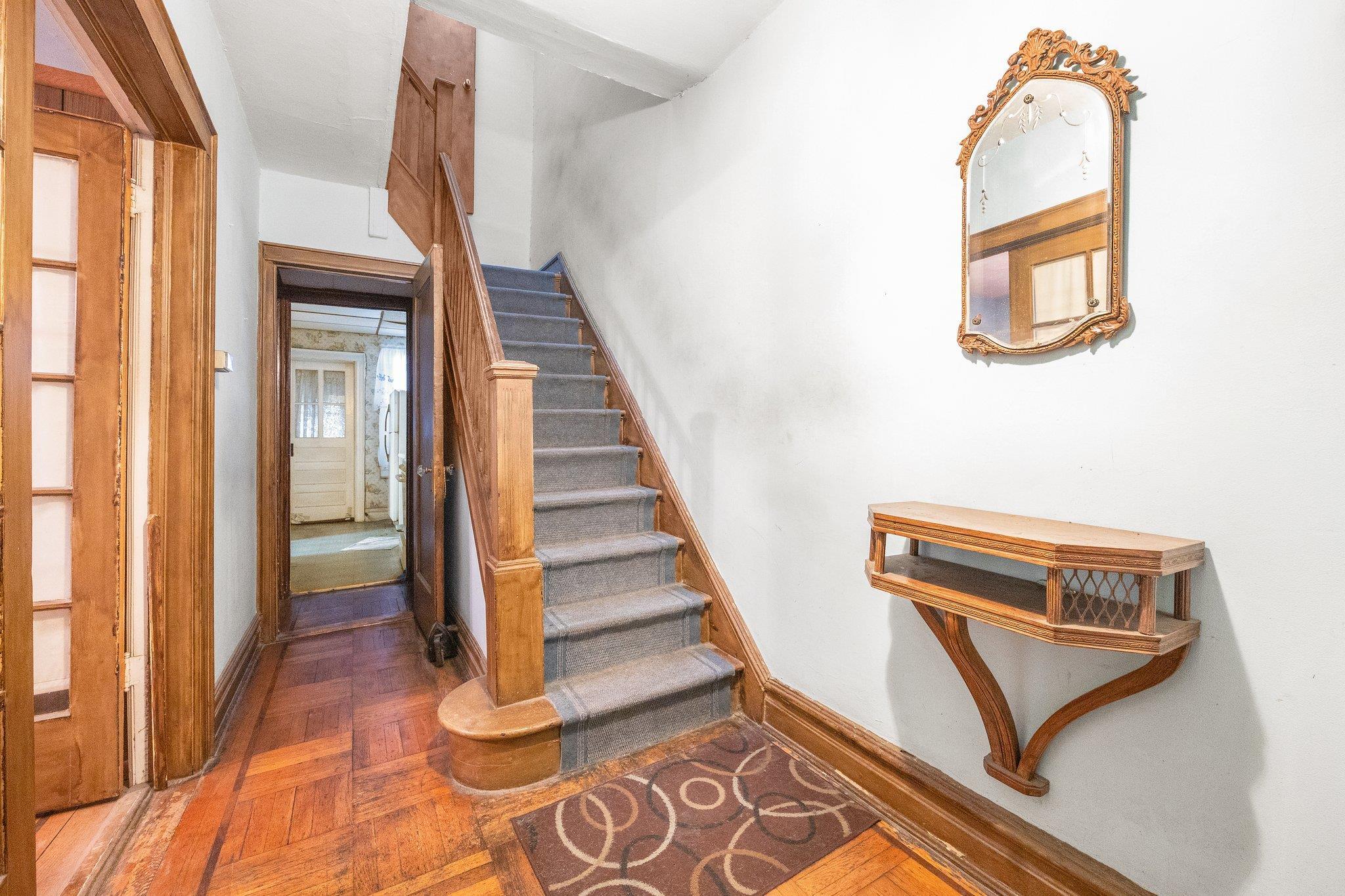 Single Family 38th  Queens, NY 11105, MLS-883489-3