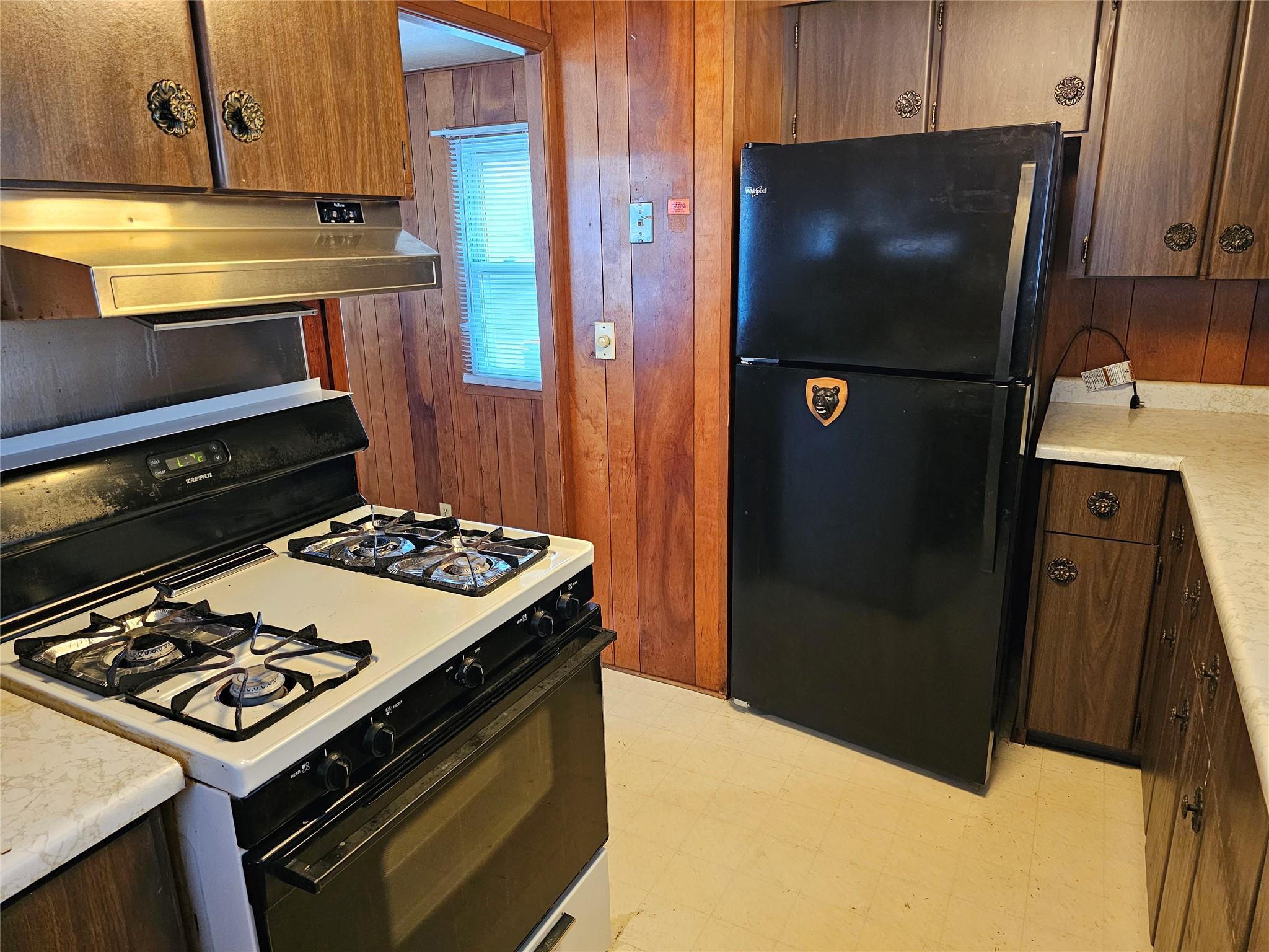 Single Family River Rd  Suffolk County, NY 11933, MLS-883507-5