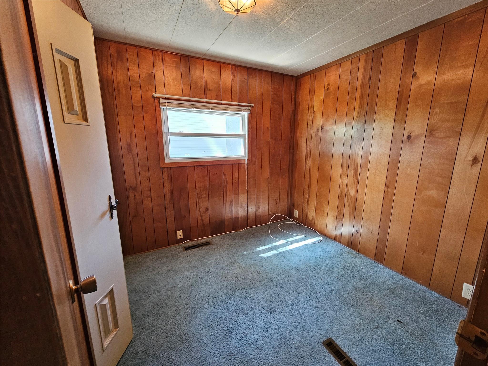 Single Family River Rd  Suffolk County, NY 11933, MLS-883507-7