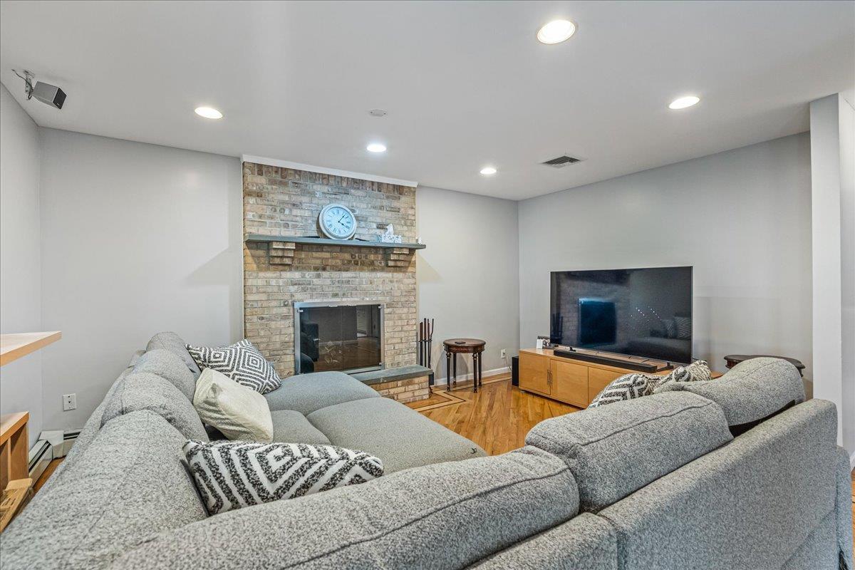Single Family 22nd  Queens, NY 11357, MLS-883510-14