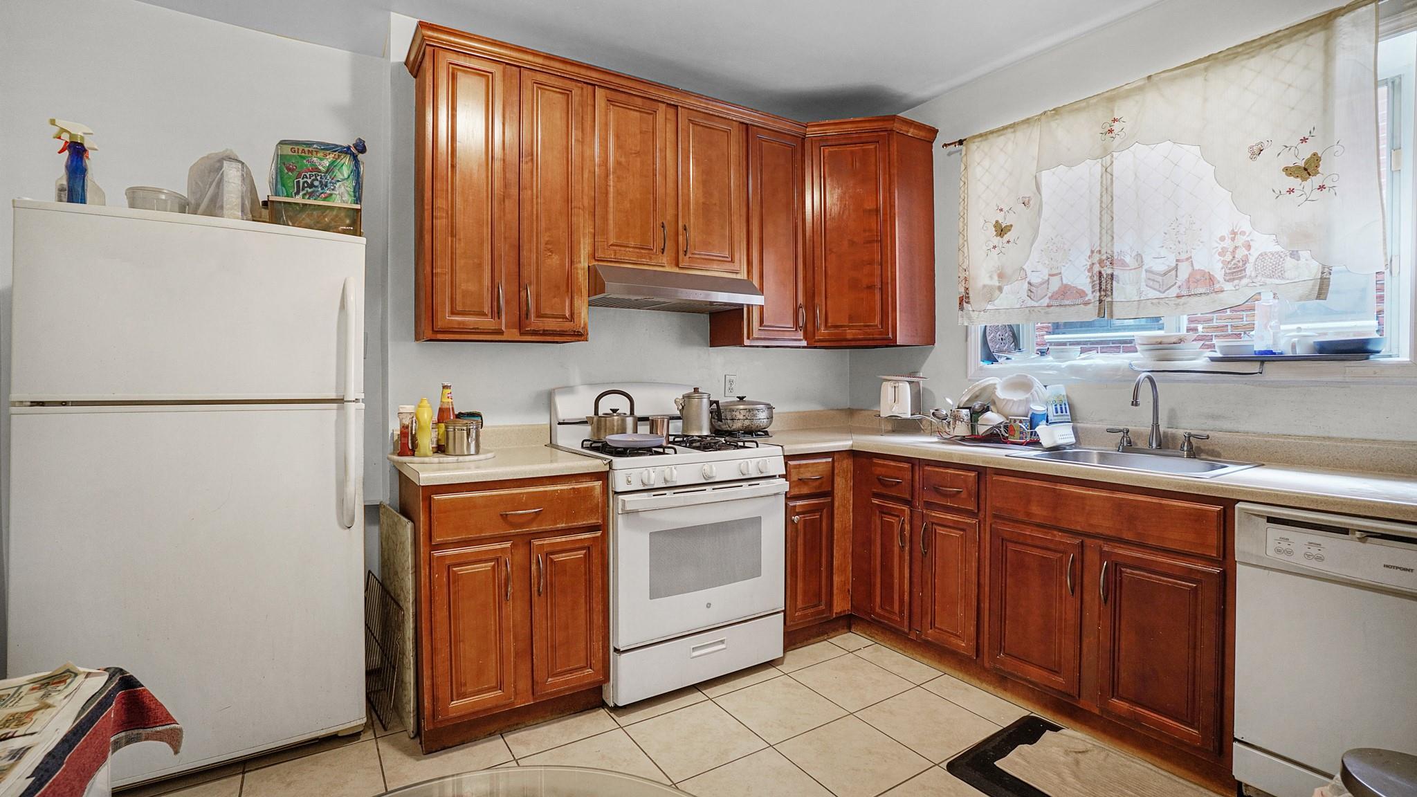 Single Family Parsons Blvd.  Queens, NY 11435, MLS-883540-4