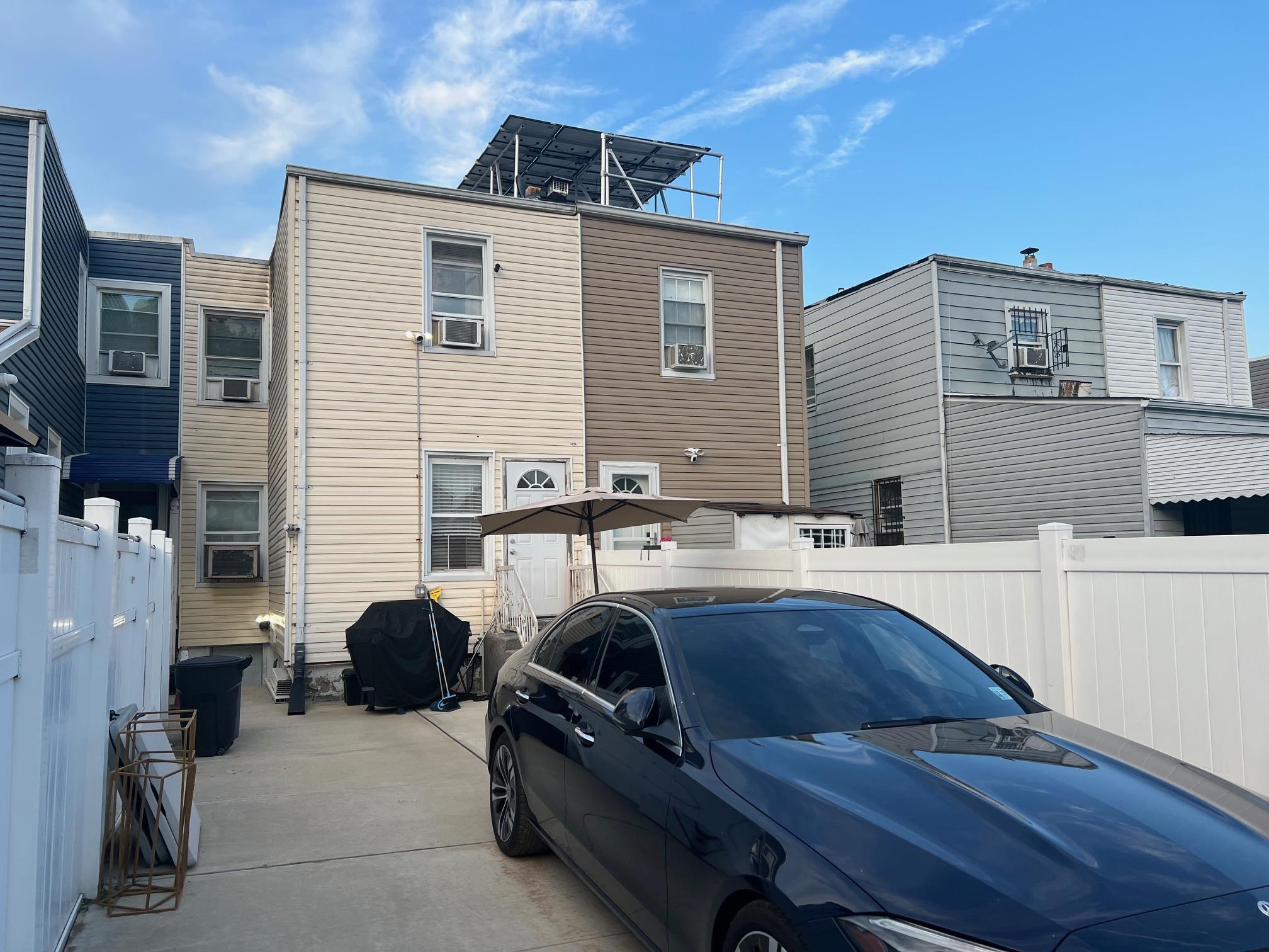 Single Family 147th  Queens, NY 11436, MLS-883551-8