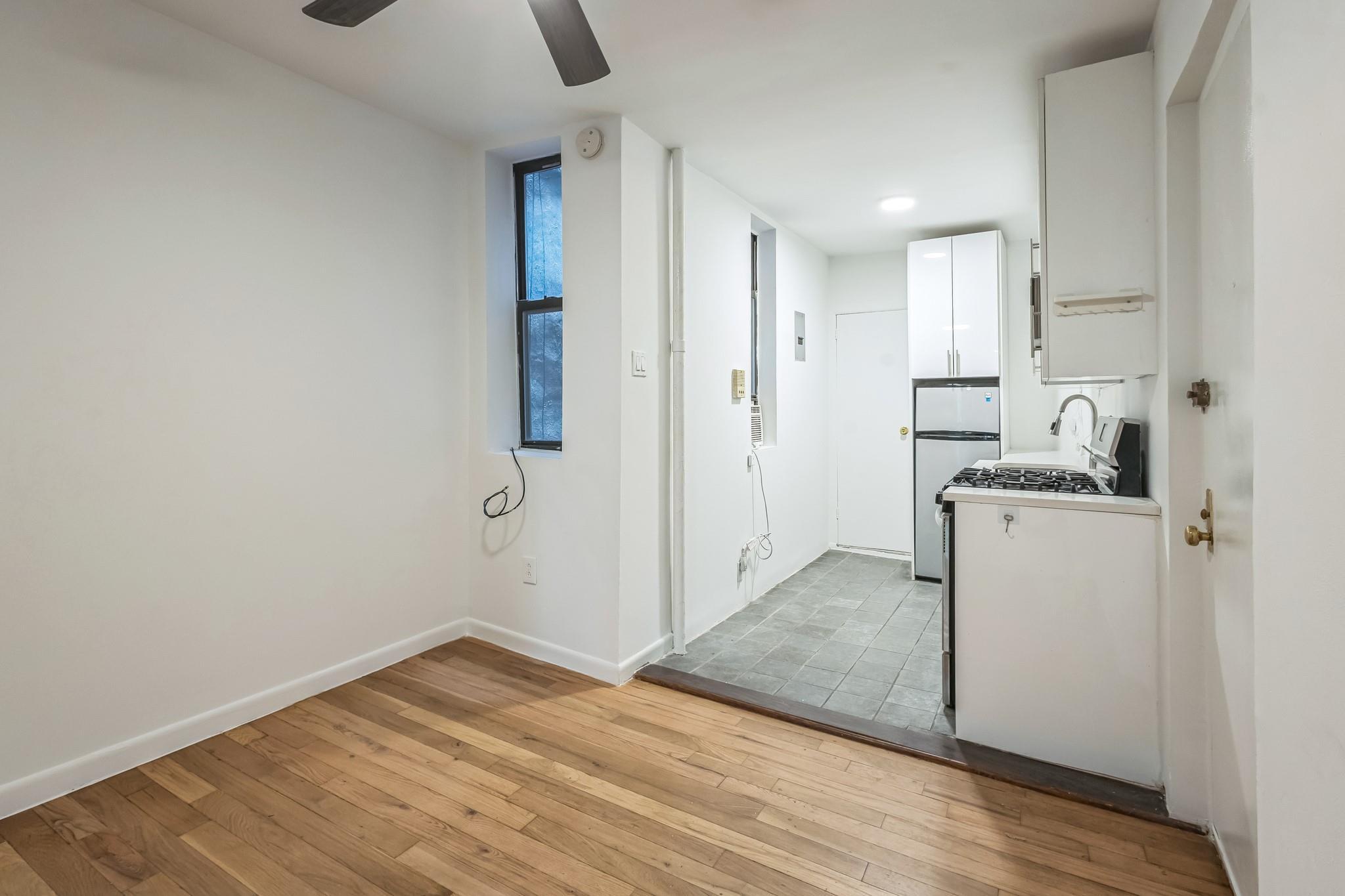 Coop 90th  Manhattan, NY 10128, MLS-883562-18