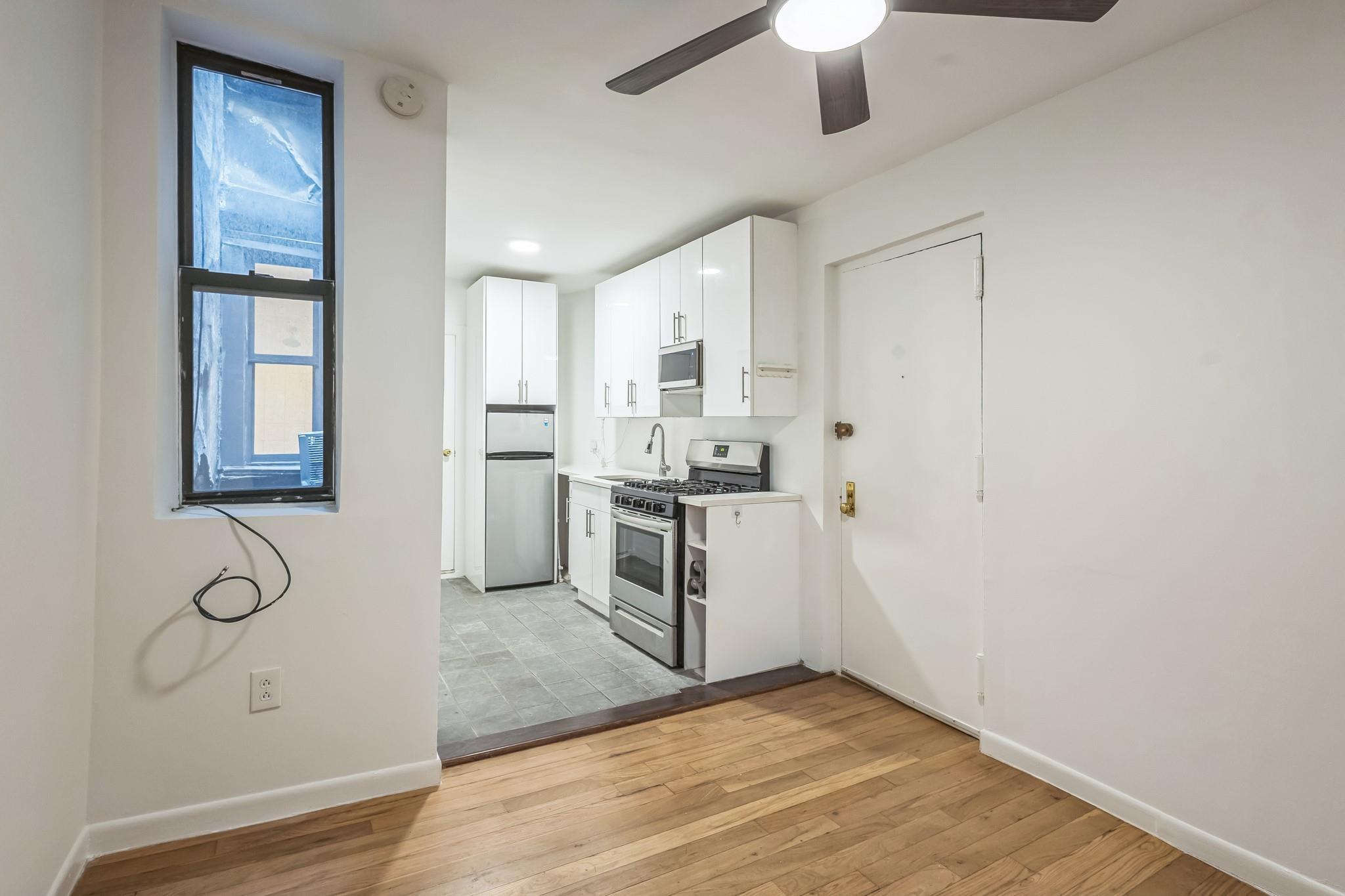 Coop 90th  Manhattan, NY 10128, MLS-883562-19