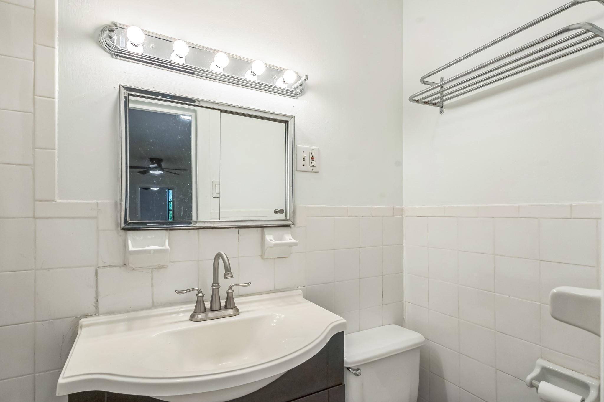 Coop 90th  Manhattan, NY 10128, MLS-883562-20