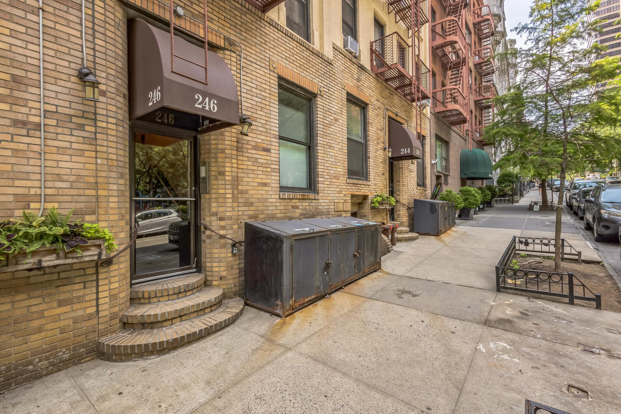 Coop 90th  Manhattan, NY 10128, MLS-883562-4