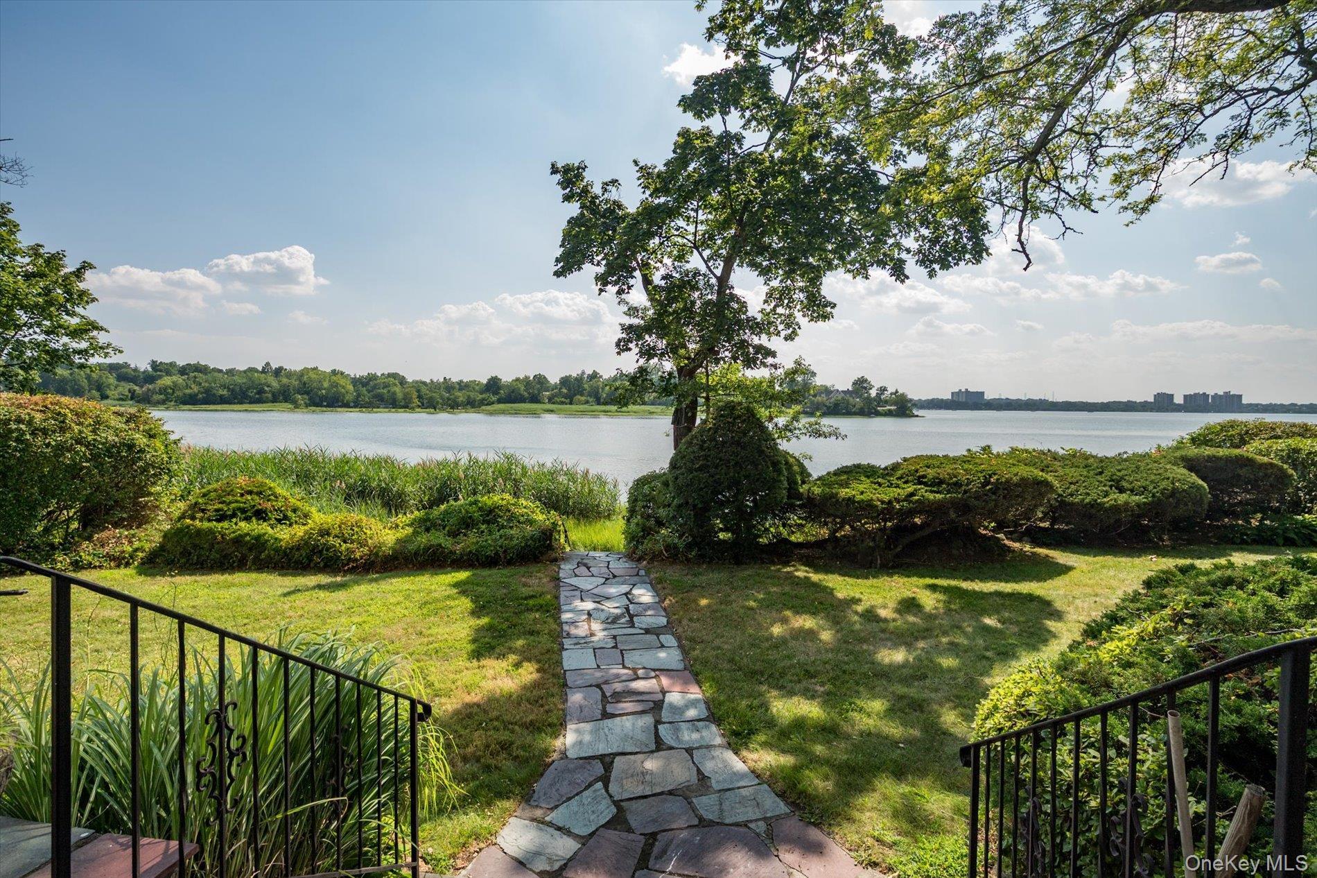 Single Family Shore Nassau County, NY 11021, MLS-883591-2