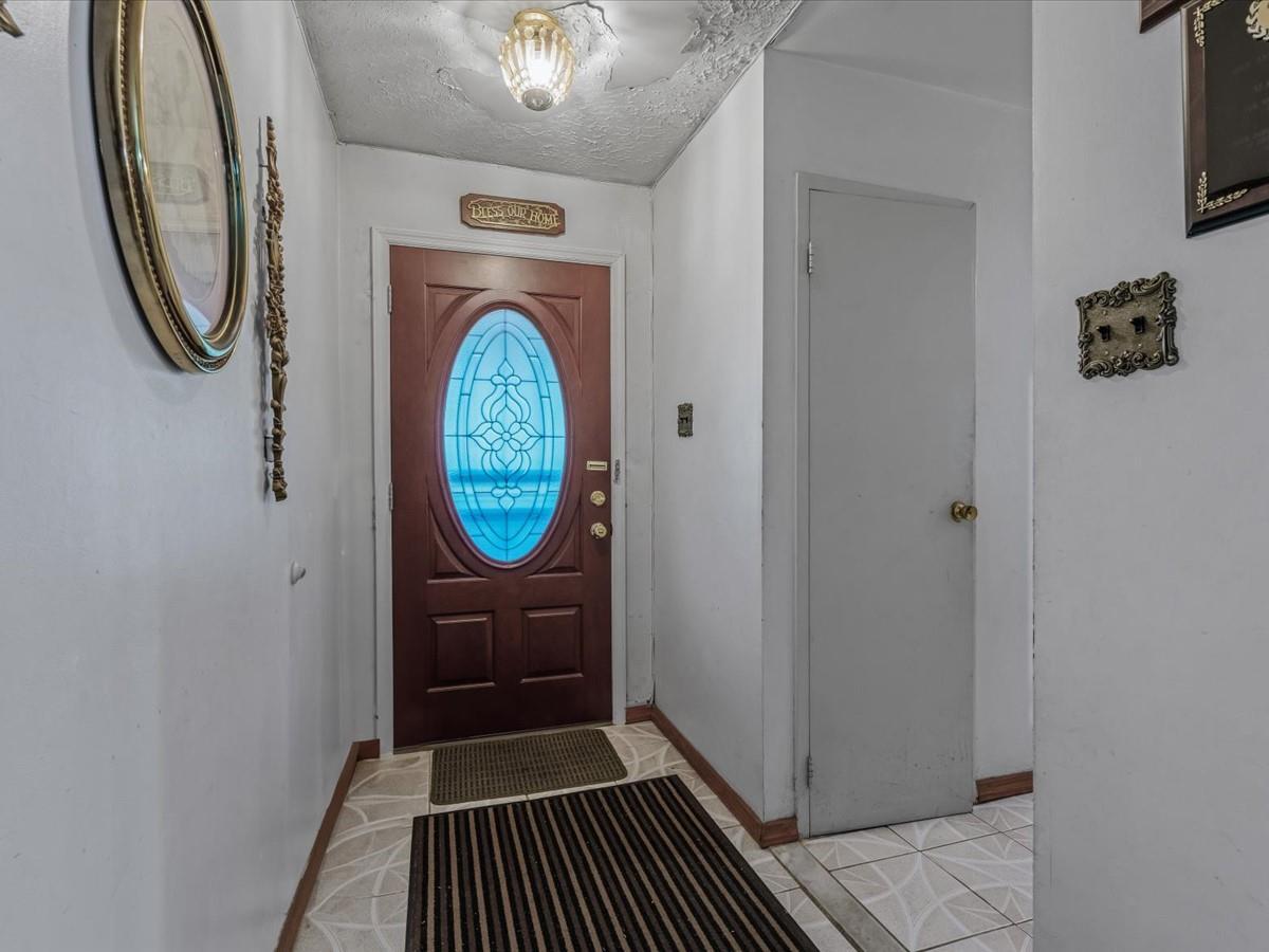 Single Family Christopher  Brooklyn, NY 11212, MLS-883598-2