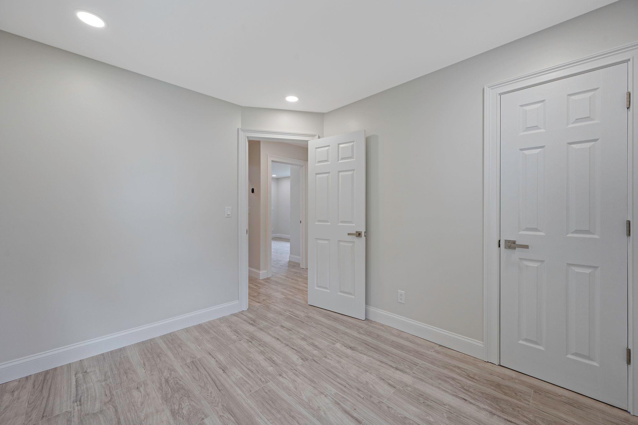 Single Family Woodville  Suffolk County, NY 11953, MLS-883607-14