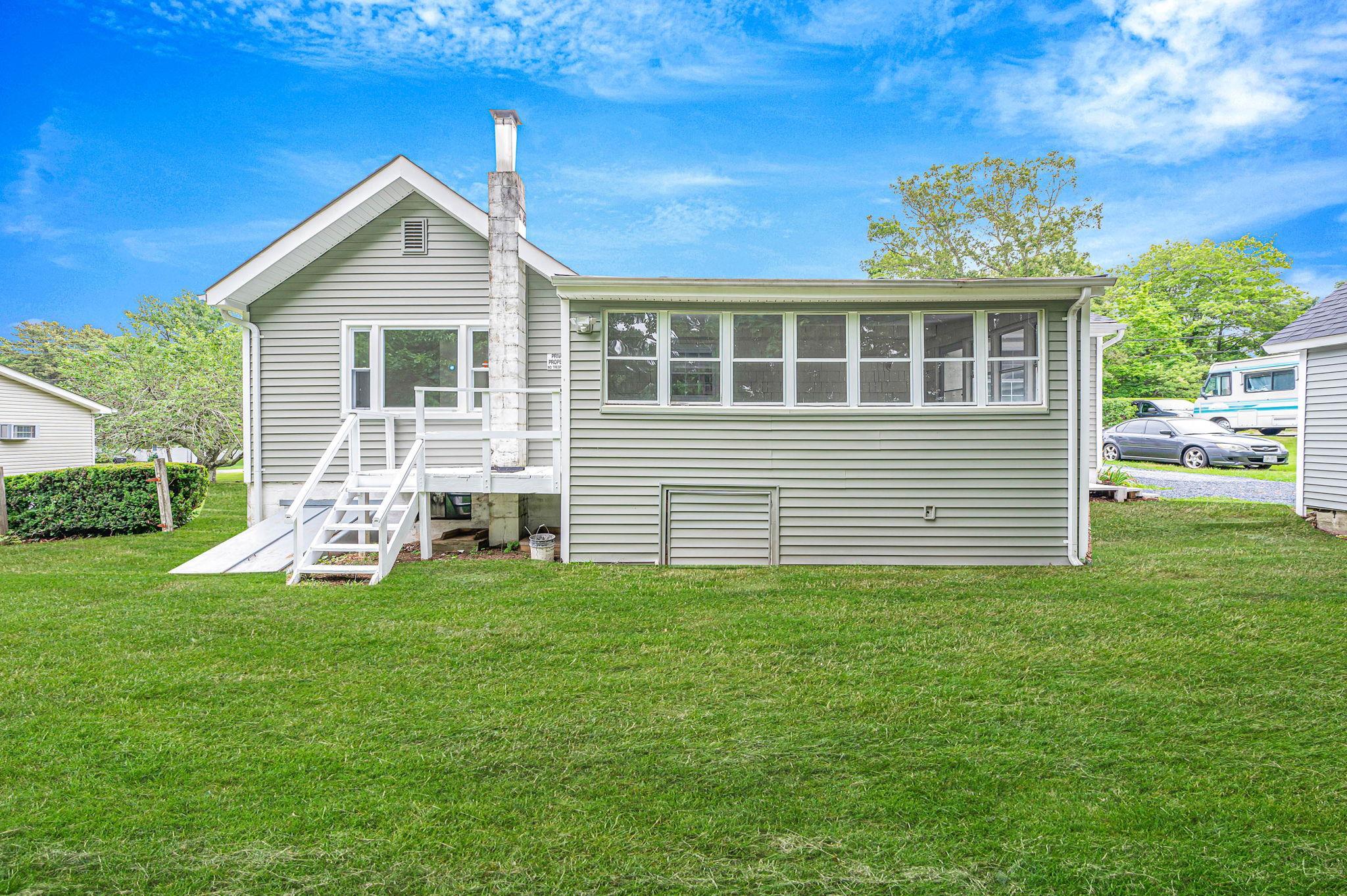Single Family Woodville  Suffolk County, NY 11953, MLS-883607-17