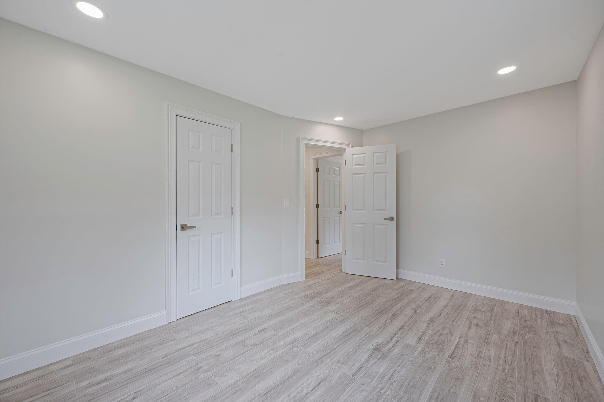Single Family Woodville  Suffolk County, NY 11953, MLS-883607-18