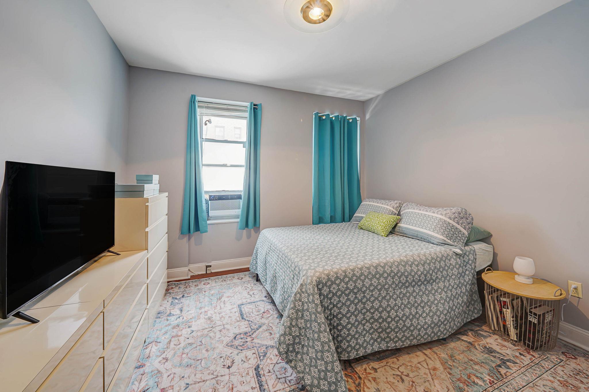 Single Family Clyde  Queens, NY 11375, MLS-883613-18