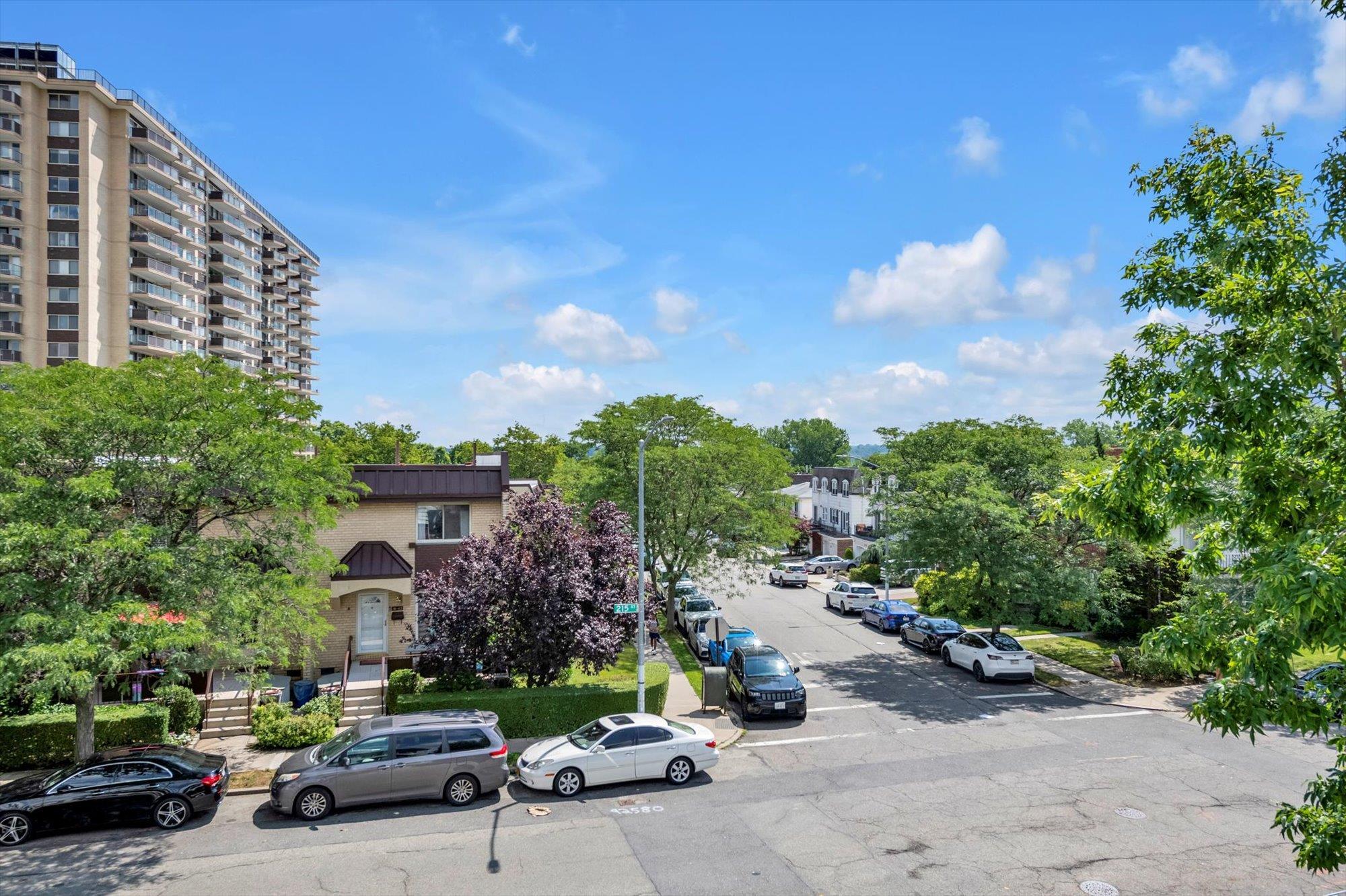 Single Family 215th  Queens, NY 11360, MLS-883622-5