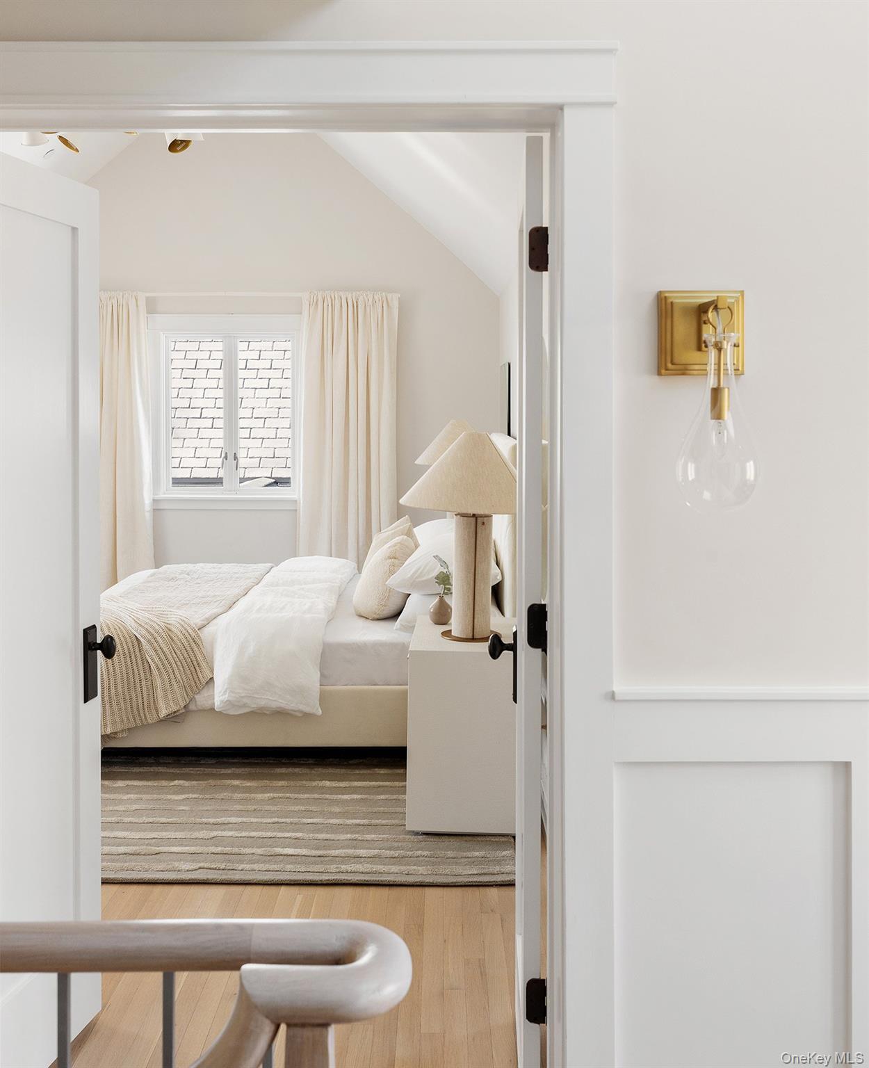 Single Family Millstone Brook Suffolk County, NY 11968, MLS-883637-18