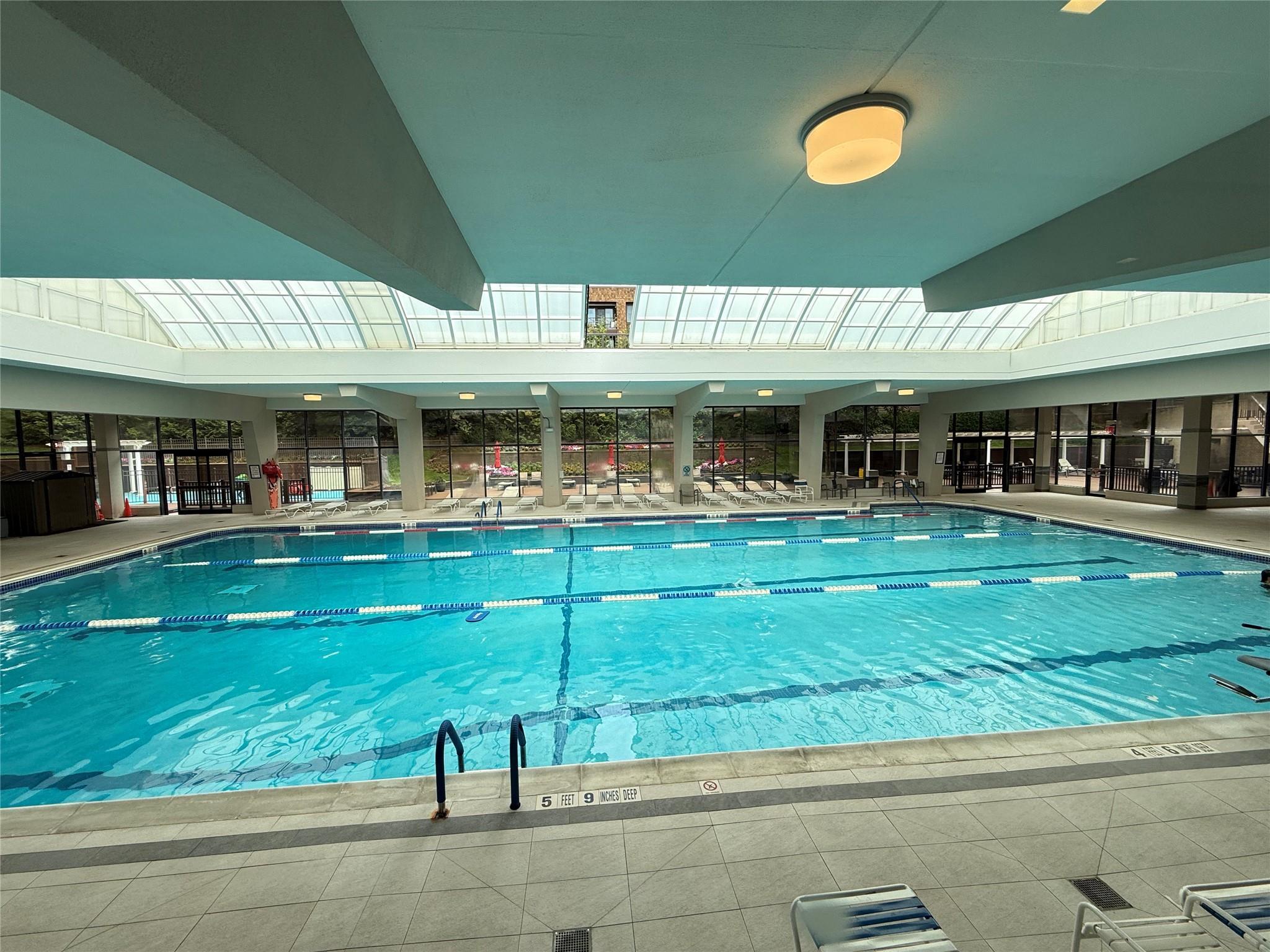Condo Bay Club  Queens, NY 11360, MLS-883652-22