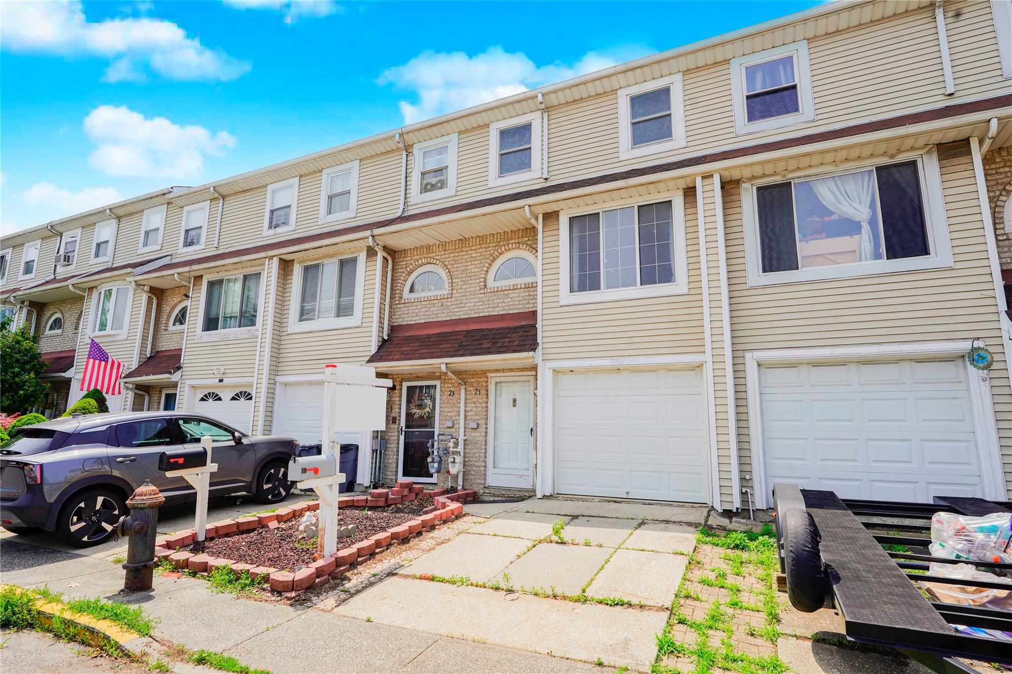 Single Family Carol  Staten Island, NY 10303, MLS-883663-2