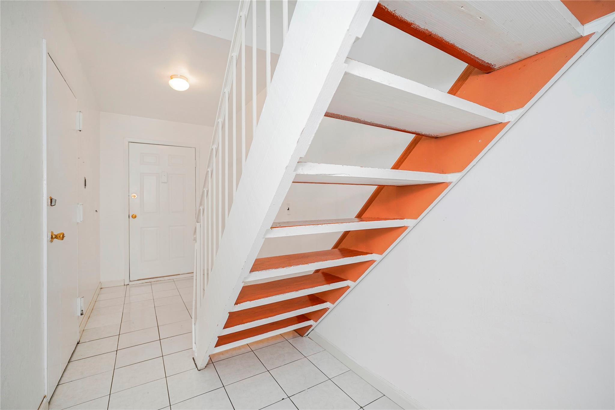 Single Family Carol  Staten Island, NY 10303, MLS-883663-4