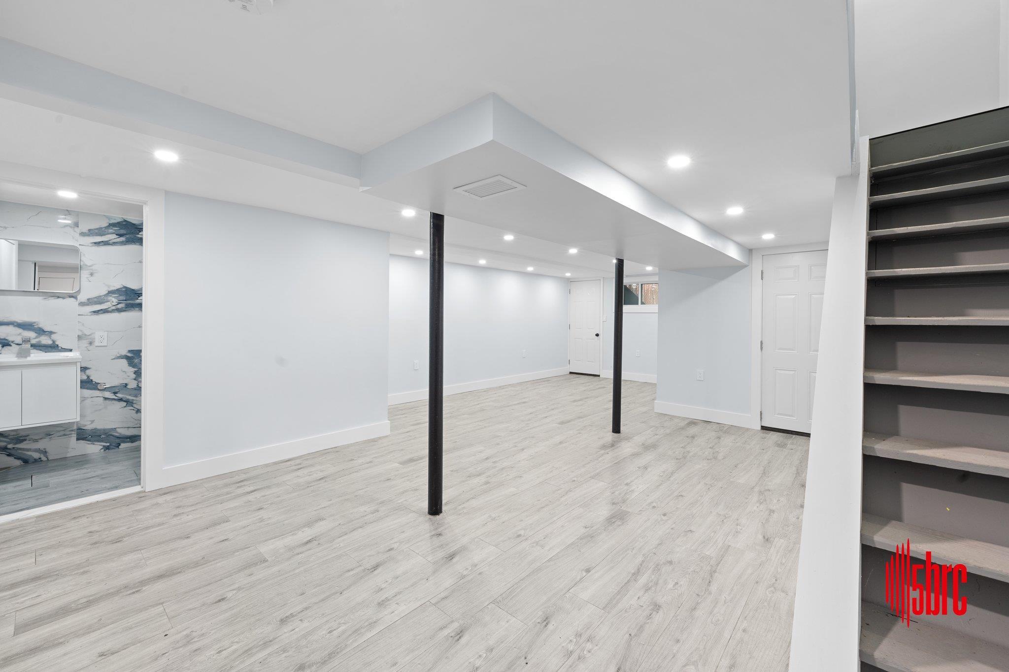 Single Family 98th  Queens, NY 11421, MLS-883725-23