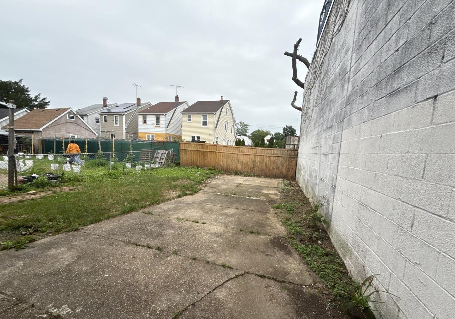 Single Family 195th  Queens, NY 11412, MLS-883741-22