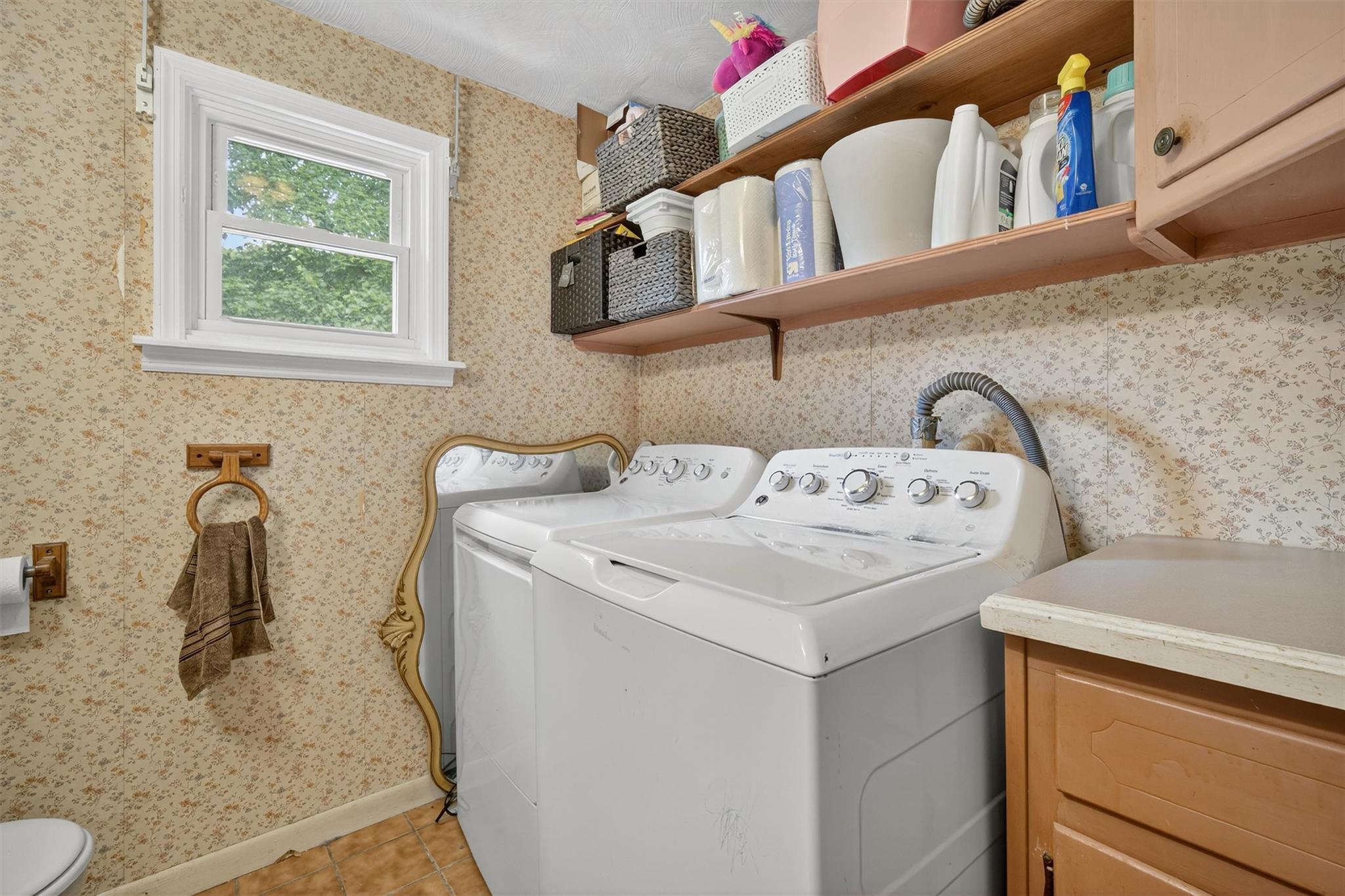 Single Family Oakdale  Dutchess County, NY 12601, MLS-883742-20
