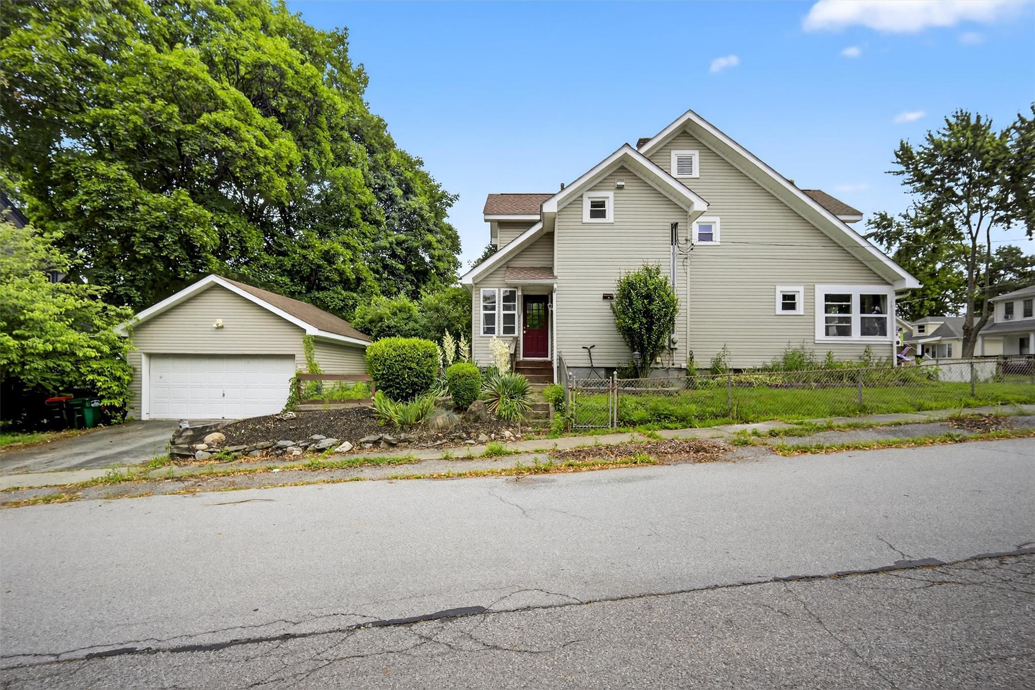 Single Family Oakdale  Dutchess County, NY 12601, MLS-883742-42