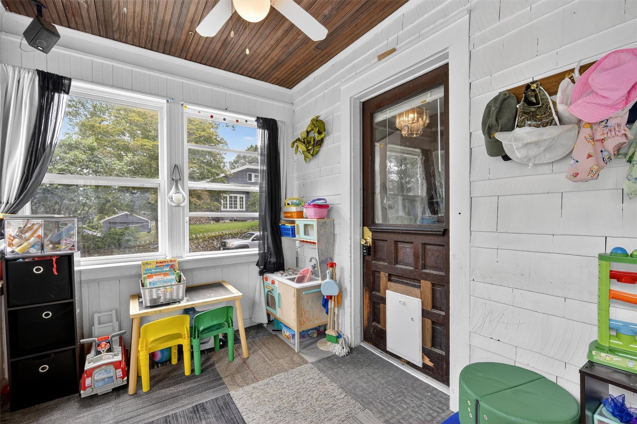 Single Family Oakdale  Dutchess County, NY 12601, MLS-883742-6
