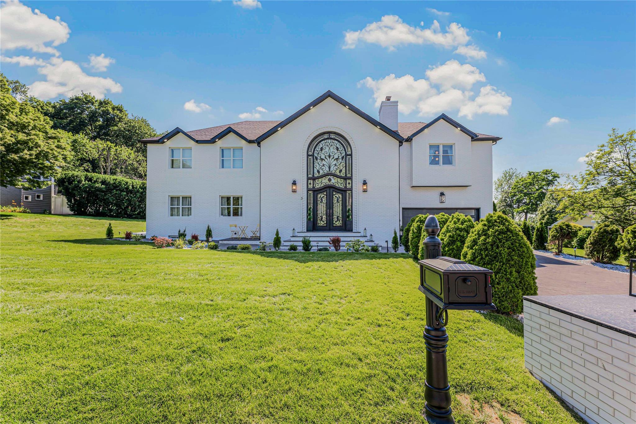 Single Family Fairview Nassau County, NY 11542, MLS-883744-2