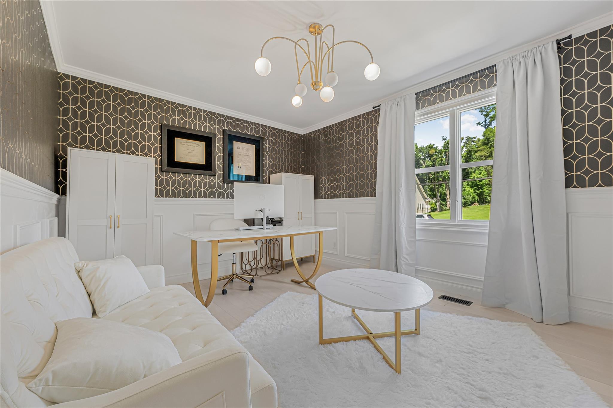 Single Family Fairview Nassau County, NY 11542, MLS-883744-22