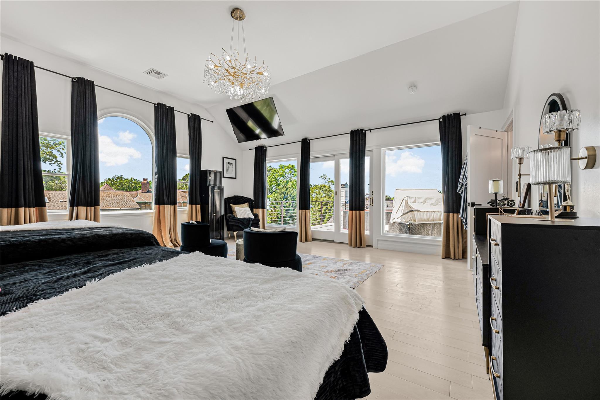 Single Family Fairview Nassau County, NY 11542, MLS-883744-27