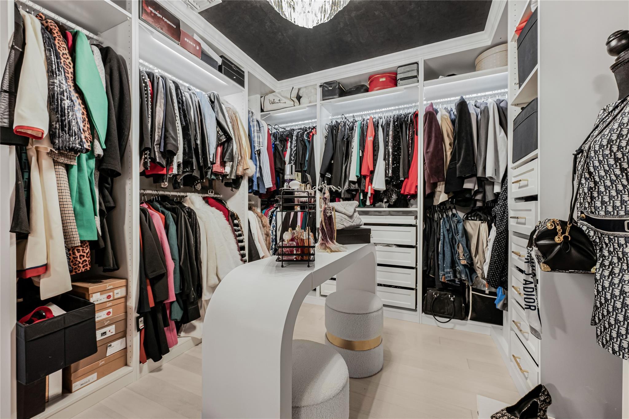 Single Family Fairview Nassau County, NY 11542, MLS-883744-29