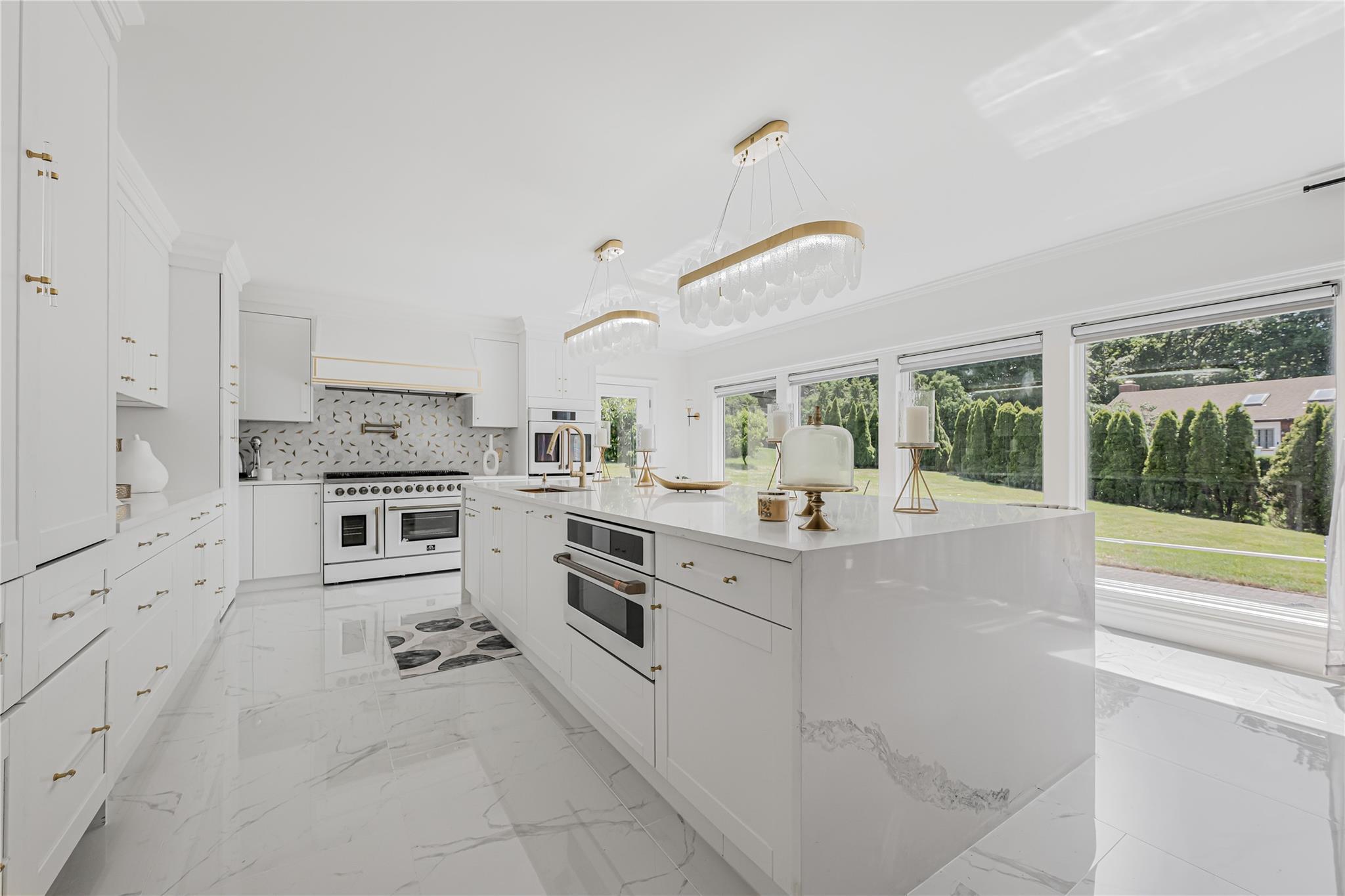 Single Family Fairview Nassau County, NY 11542, MLS-883744-46