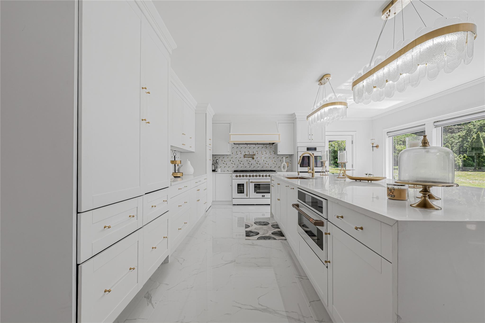 Single Family Fairview Nassau County, NY 11542, MLS-883744-47