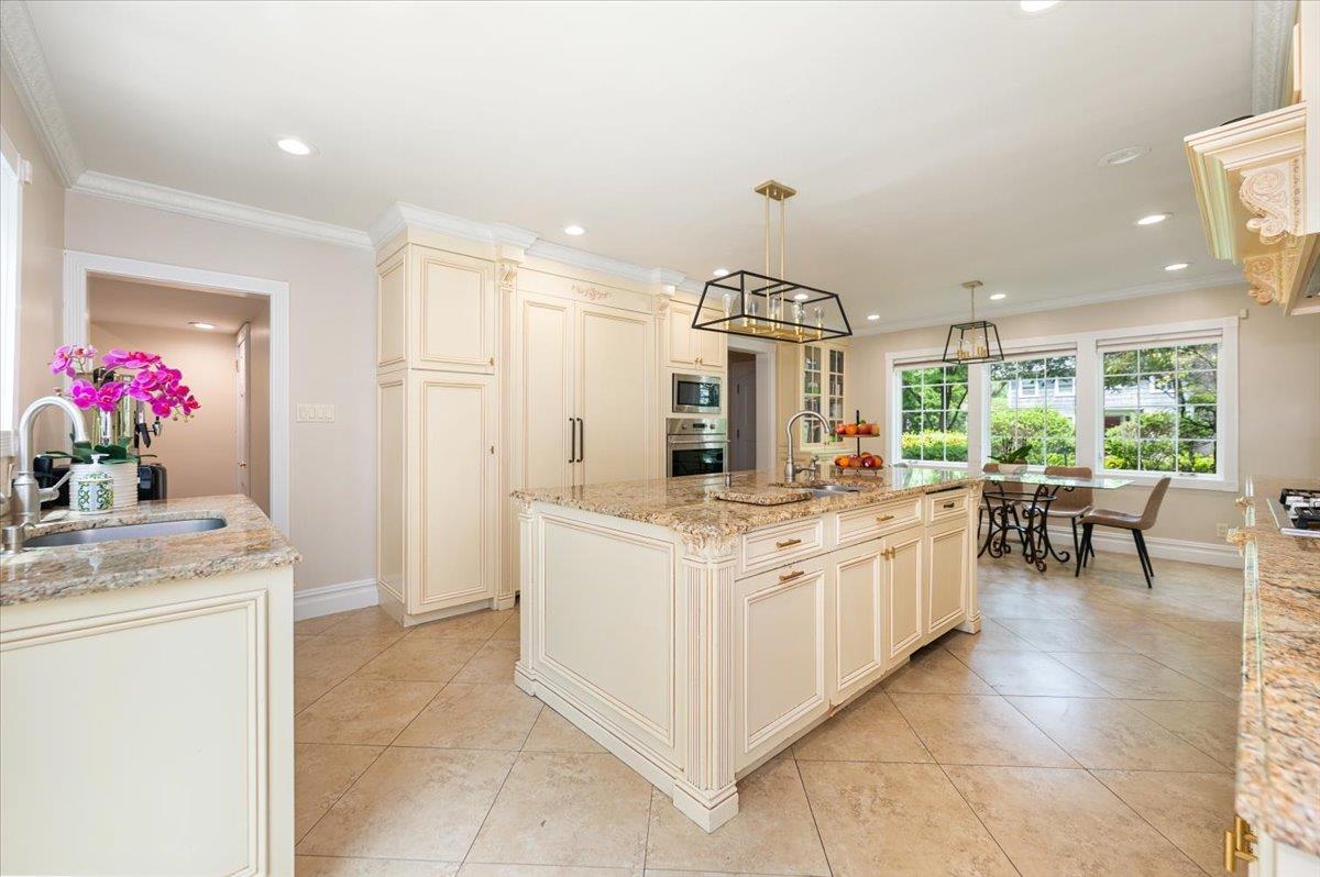 Single Family Arleigh Nassau County, NY 11021, MLS-883754-10