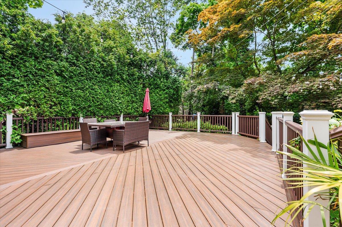 Single Family Arleigh Nassau County, NY 11021, MLS-883754-24