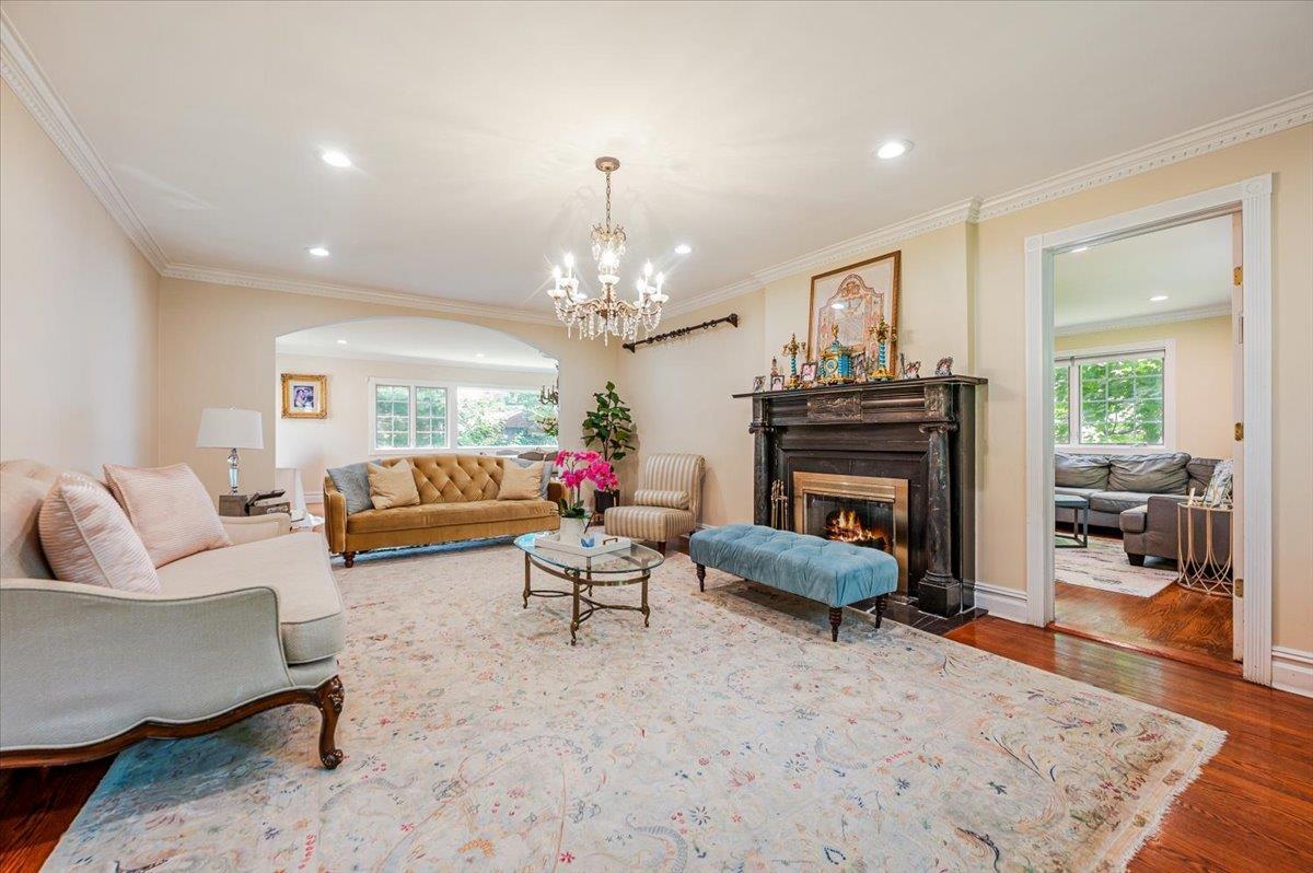 Single Family Arleigh Nassau County, NY 11021, MLS-883754-4