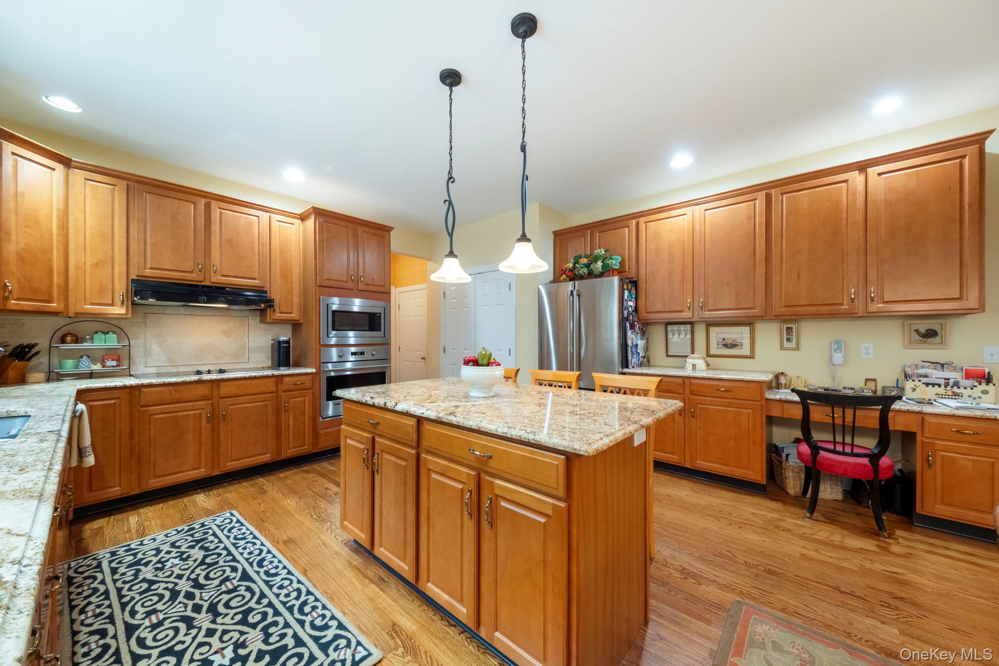 Single Family Hyatt  Westchester County, NY 10589, MLS-883765-12