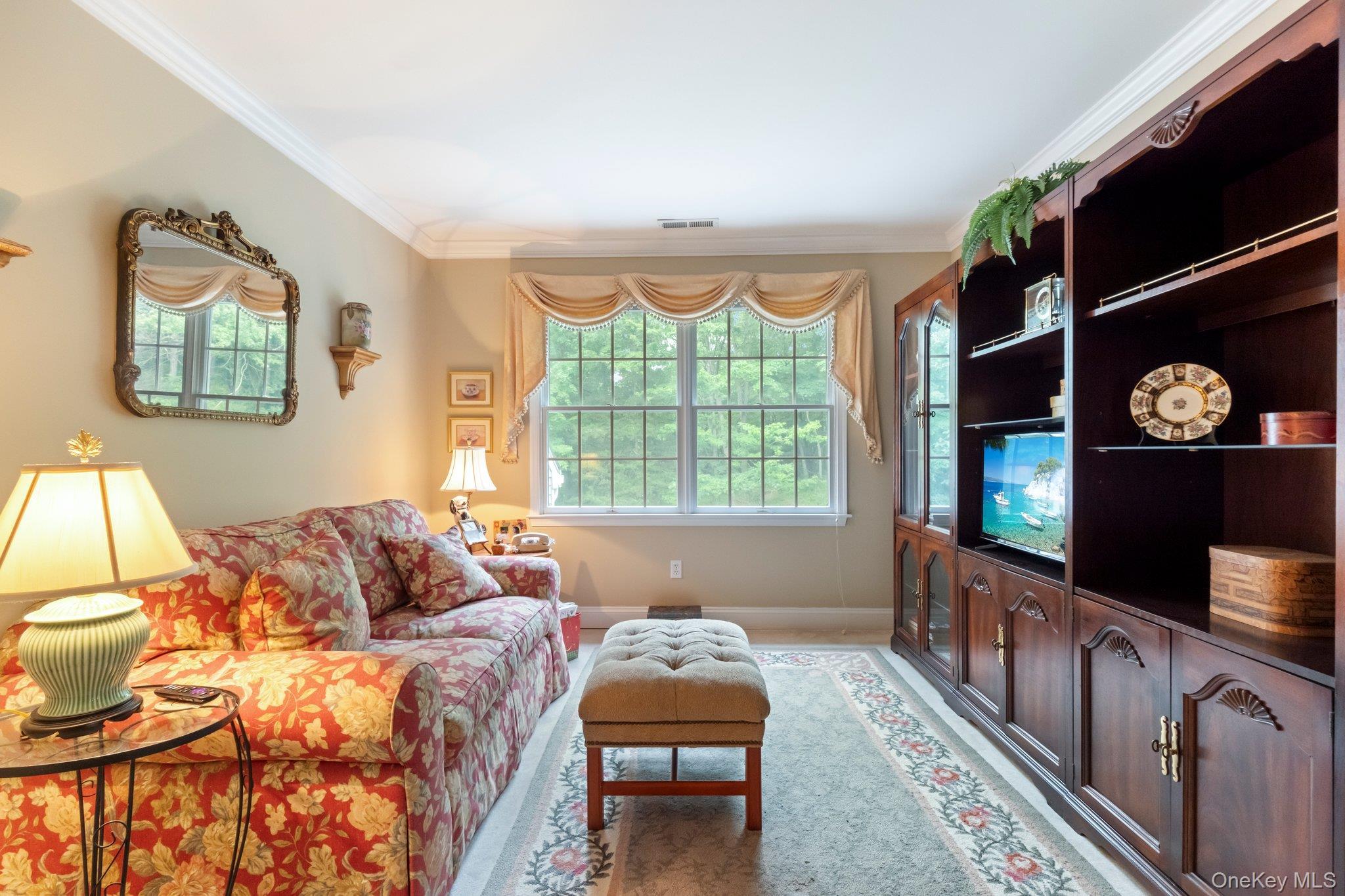 Single Family Hyatt  Westchester County, NY 10589, MLS-883765-23